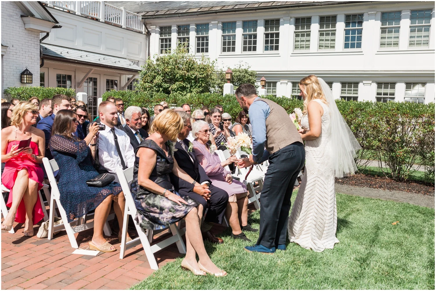 Lord Jeffery Inn Wedding + New England Wedding Photographer