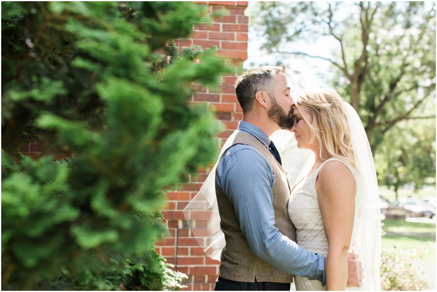 Lord Jeffery Inn Wedding + New England Wedding Photographer