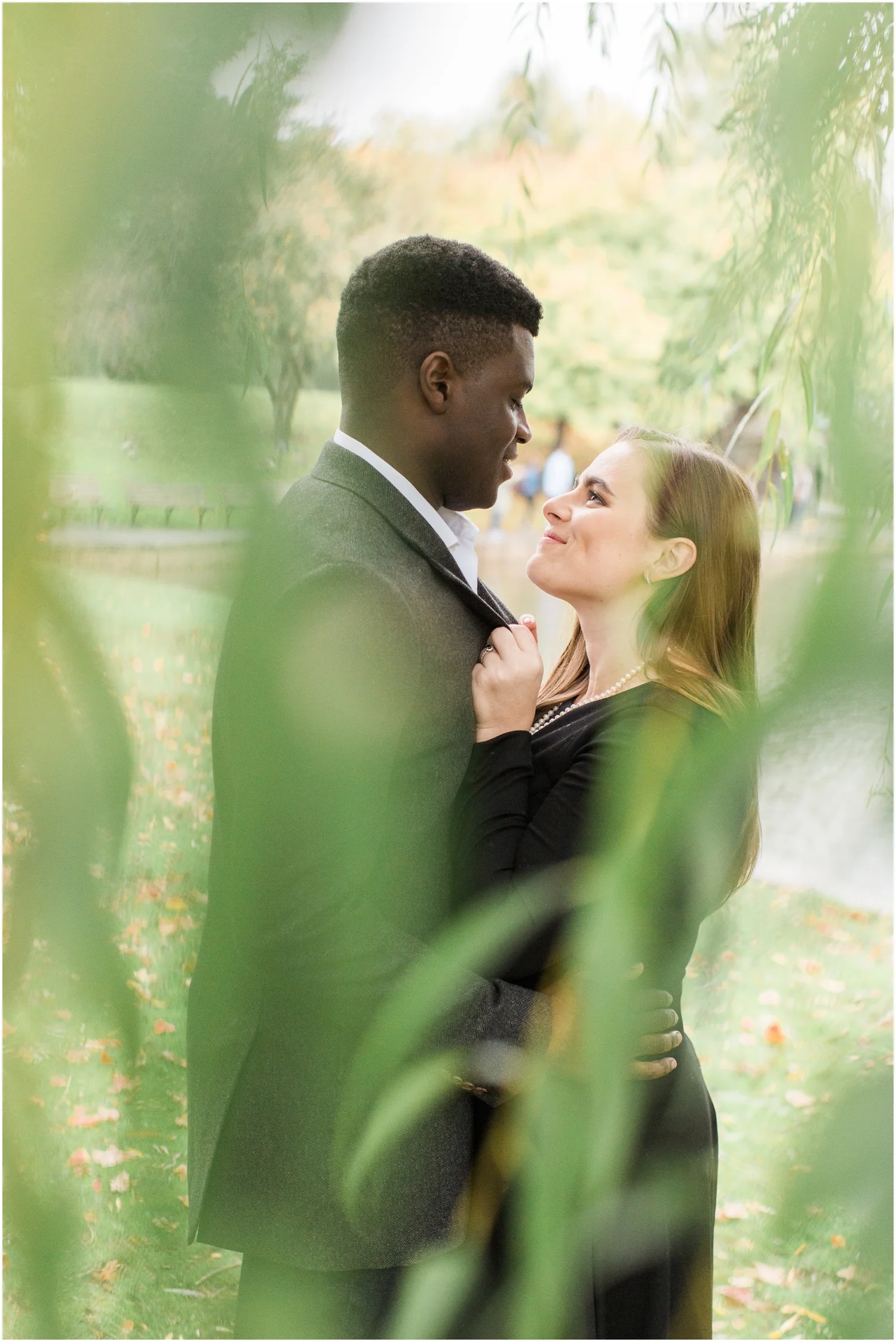 Boston Public Gardens Engagement Session // Boston Engagement Photographer