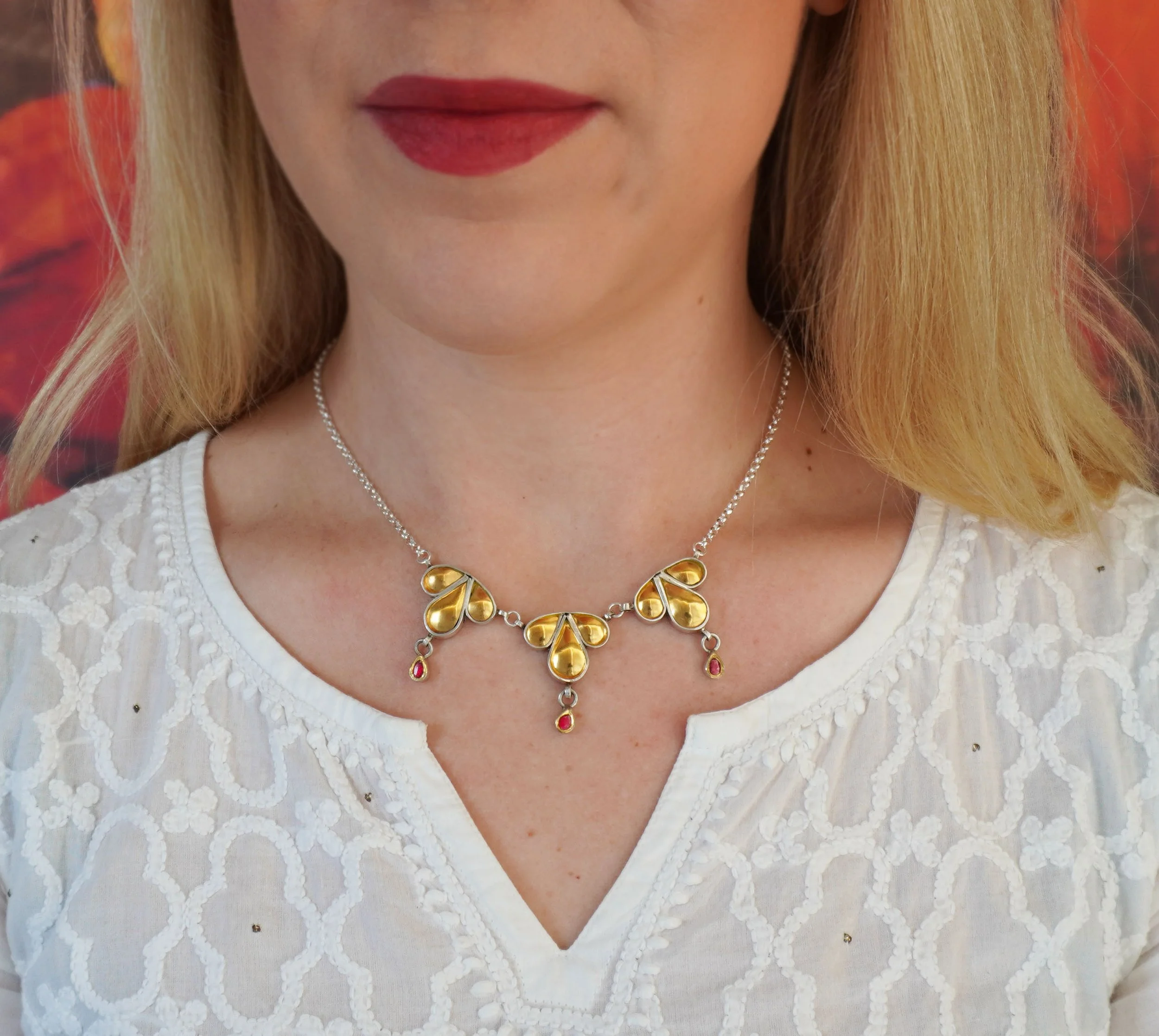 necklace4_body.jpg