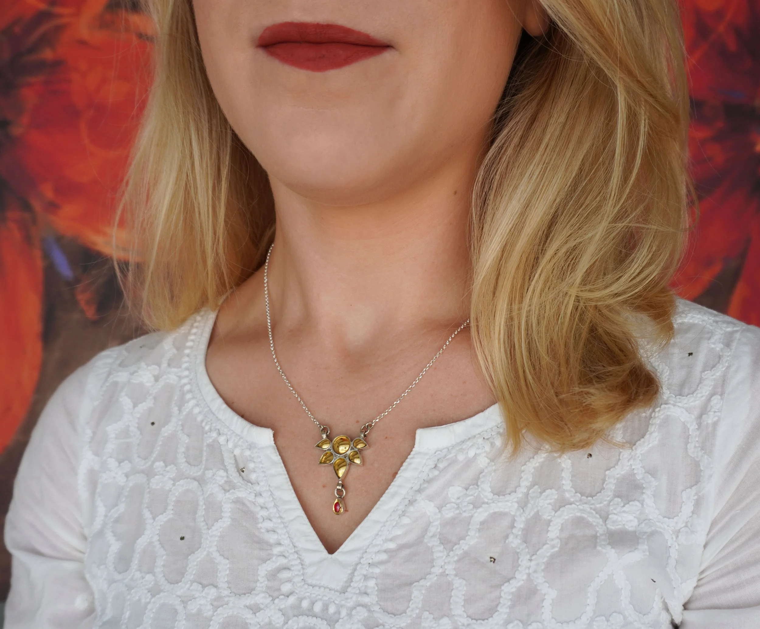 necklace2_body.jpg