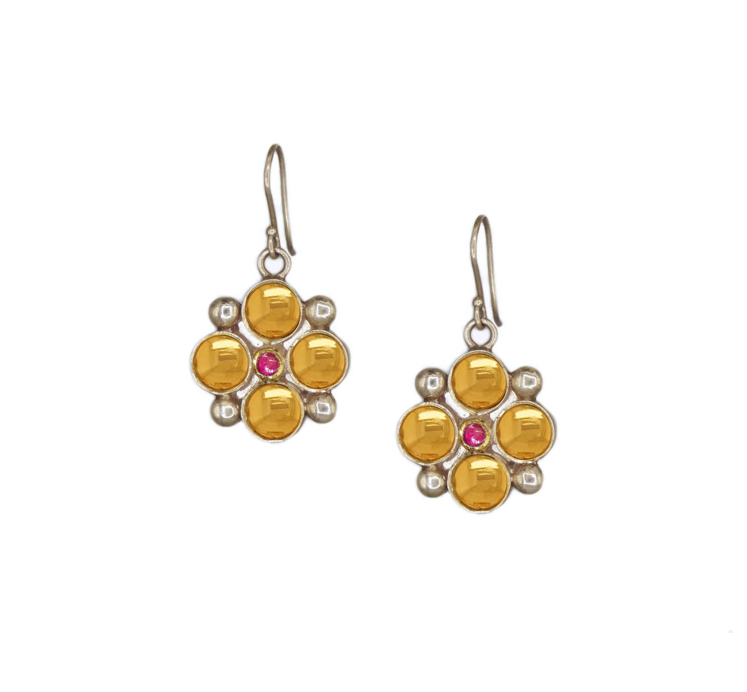 earrings1.jpg
