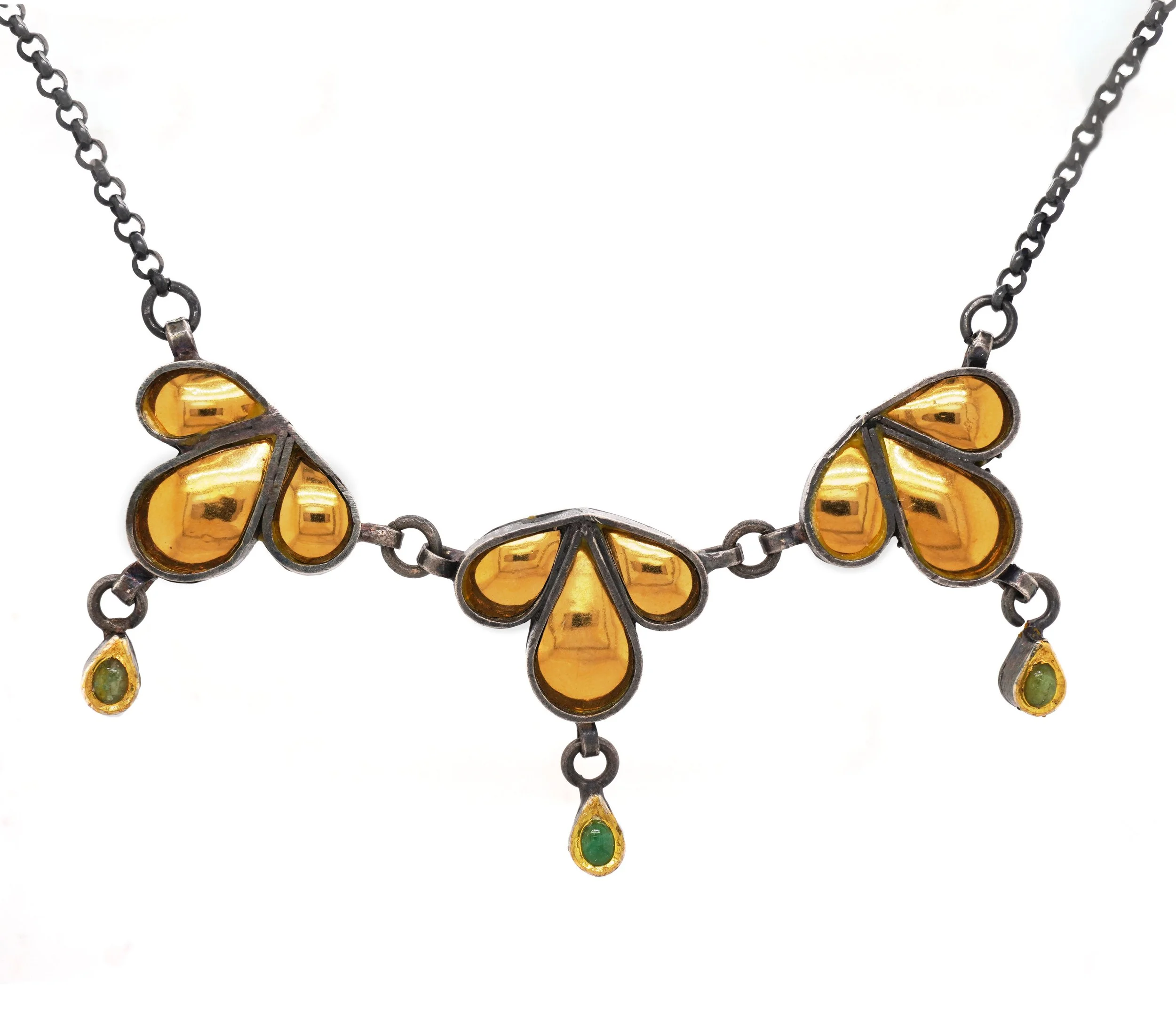 necklace4_black.jpg