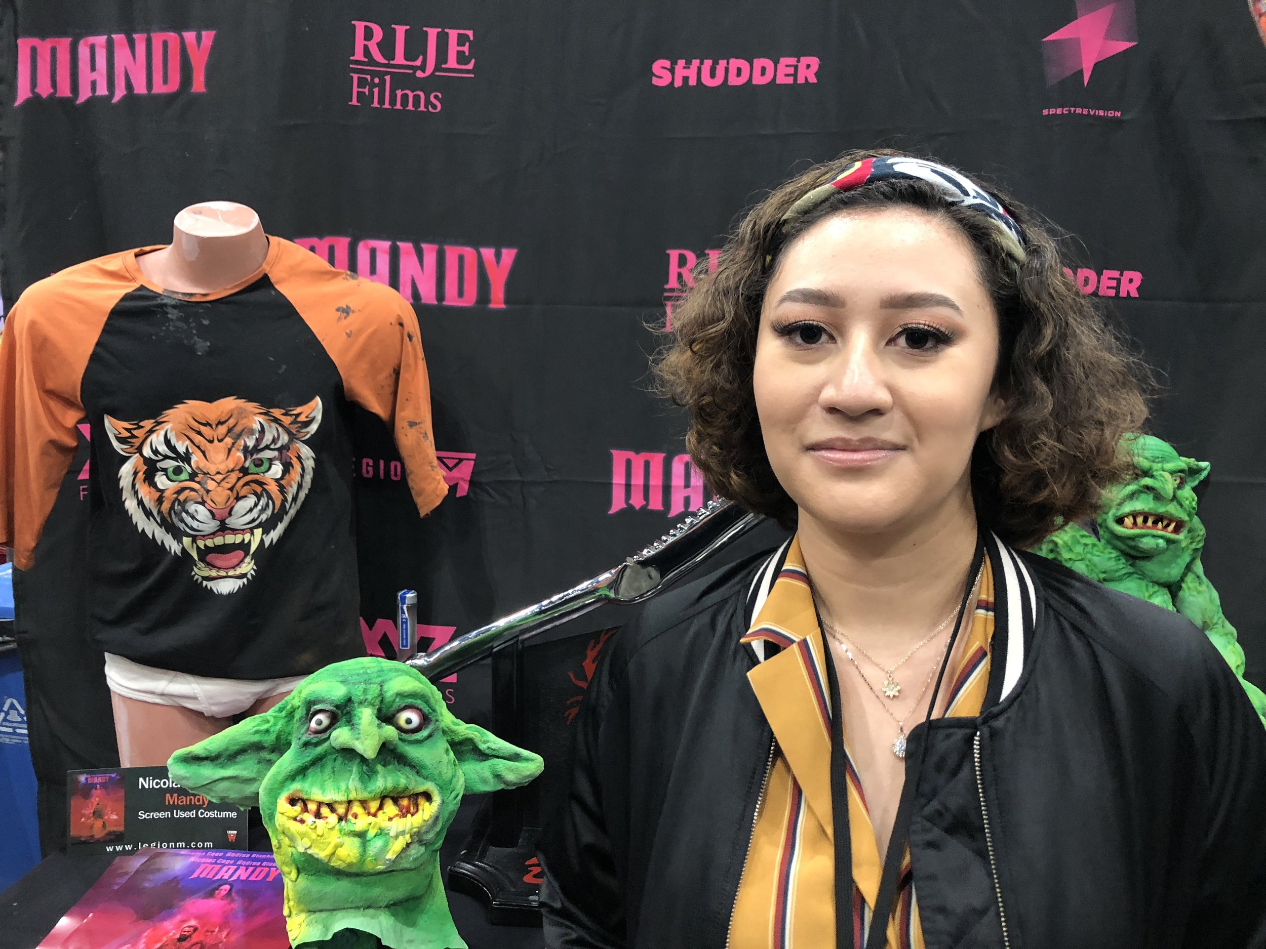 2018-10-28 12.40.49 MANDY DISPLAY PROPS COSTUMES.jpg