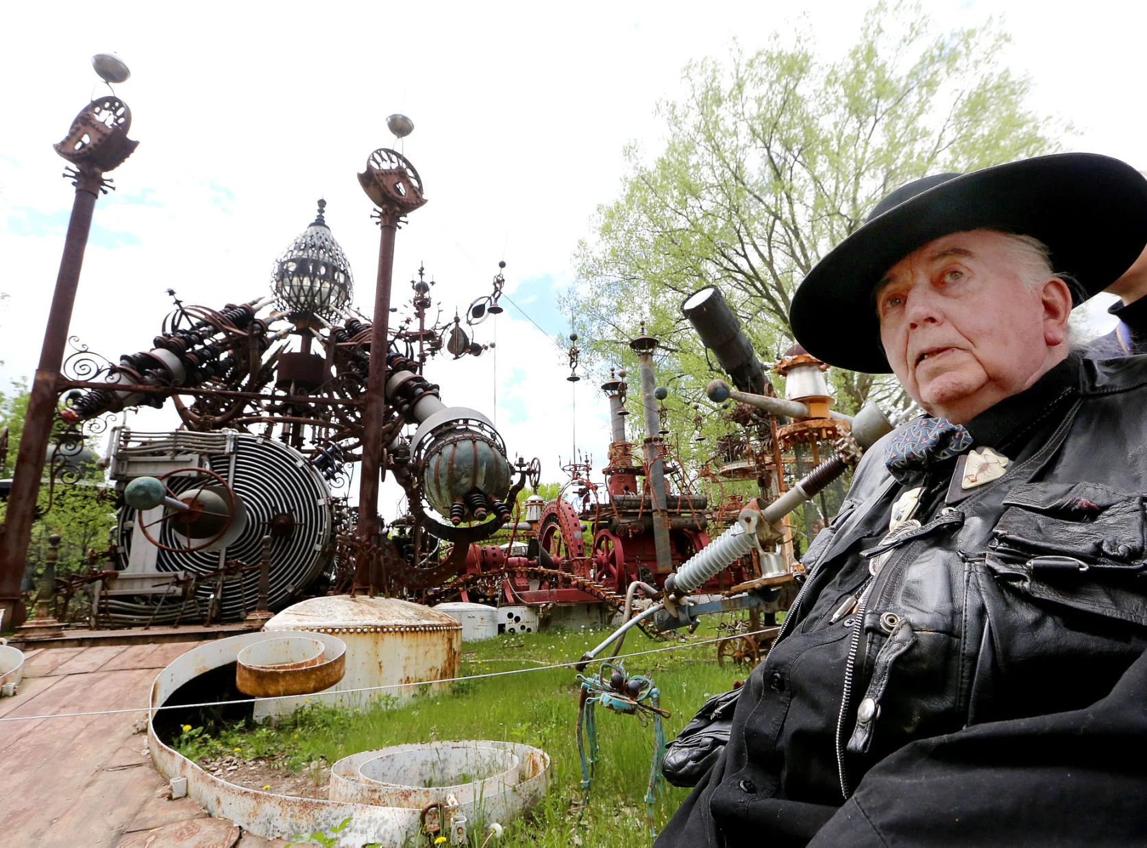 WISCONSIN STATE JOURNAL: POWER UP, POWER ON: DR. EVERMOR'S METAL SCULPTURES COULD COME TO LIFE WITH TELEVISION SHOW