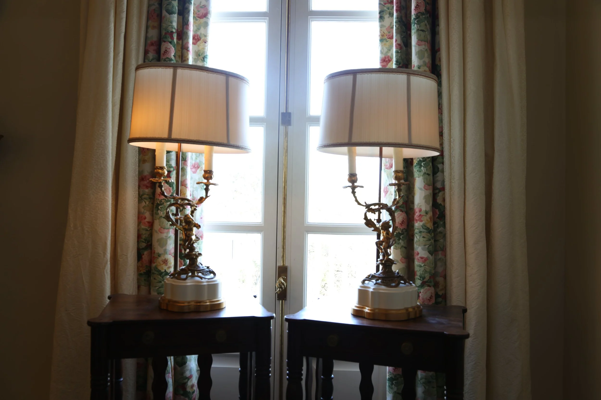 Louis XV Ormolu Putti Musician Lamps - Pair