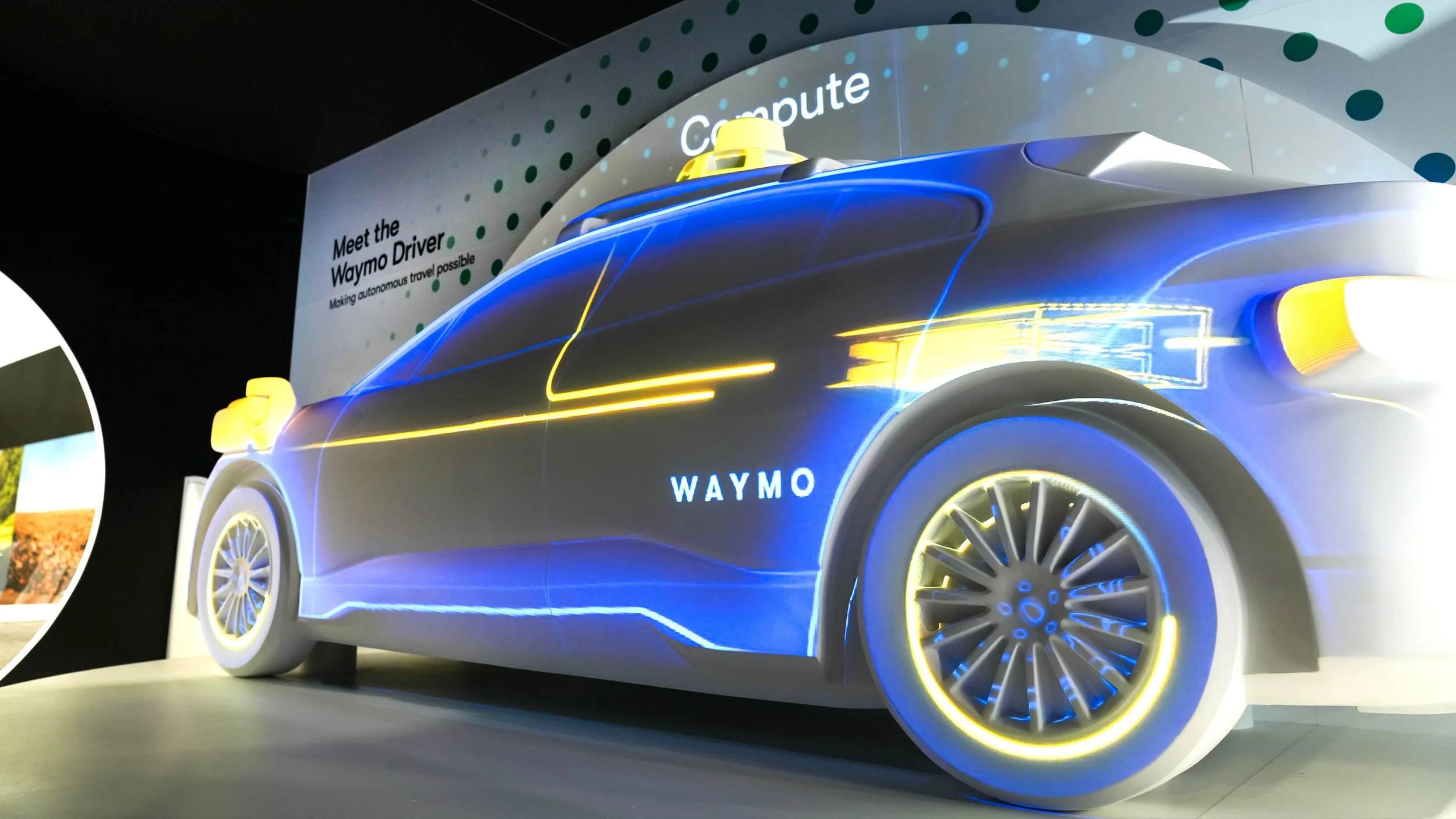 AV_Waymo_CES25_3c.jpg