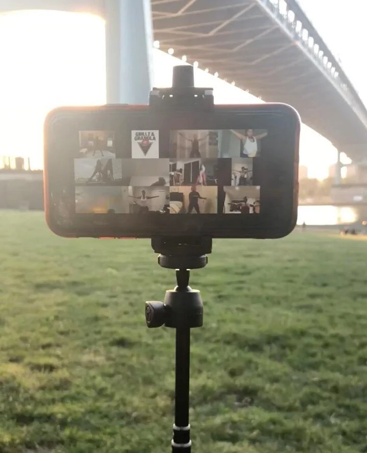 Introducing... Grillz On-Demand ⭐⁠
⁠
💫We know there are so many of you who want to be part of the community &amp; grind with us, but our class times don't fit in with your busy schedules. ⁠
⁠
💫Grillz on the go allows you to continue on YOUR journey