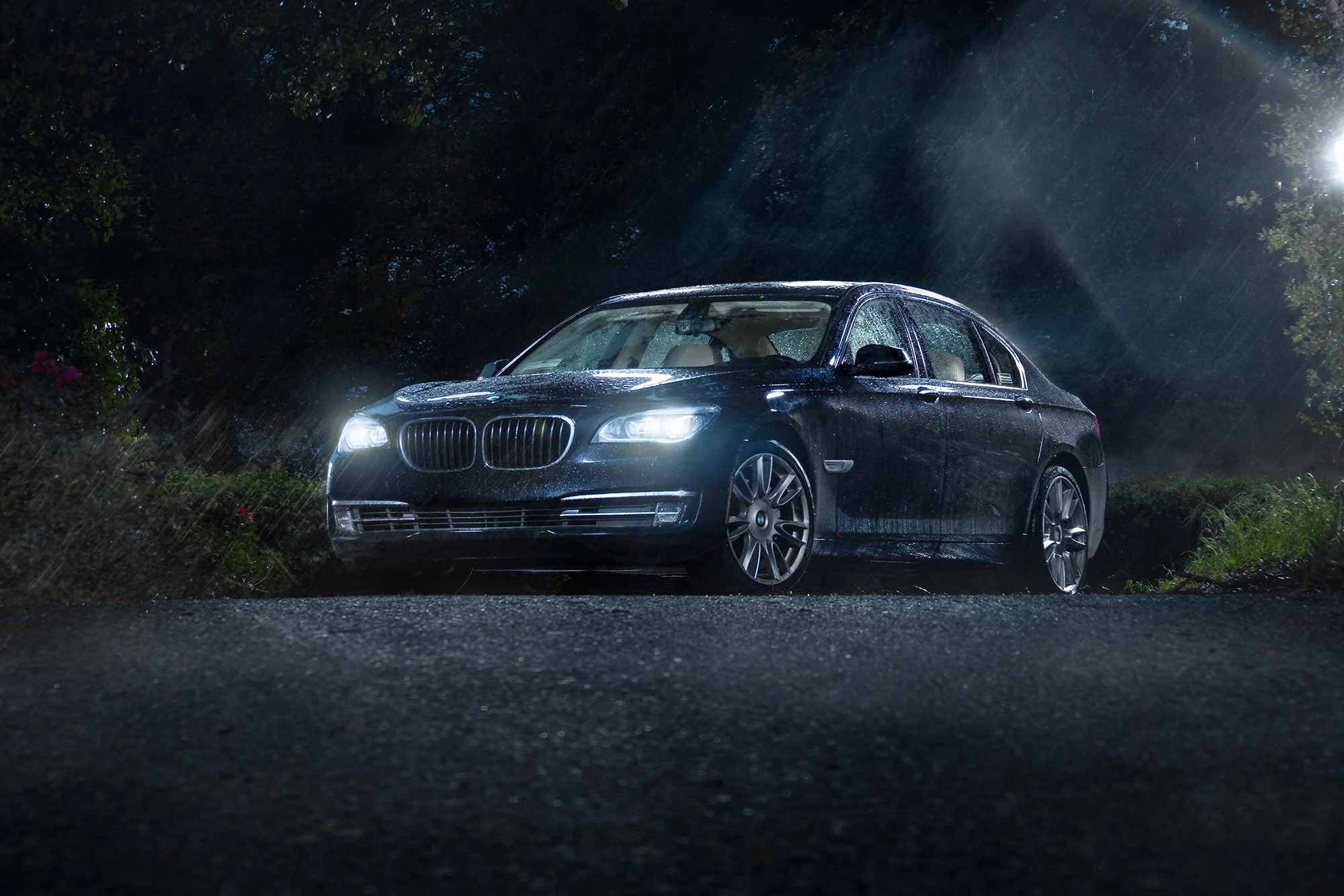 BMW 740i Rain 01-2_SMALL.jpg