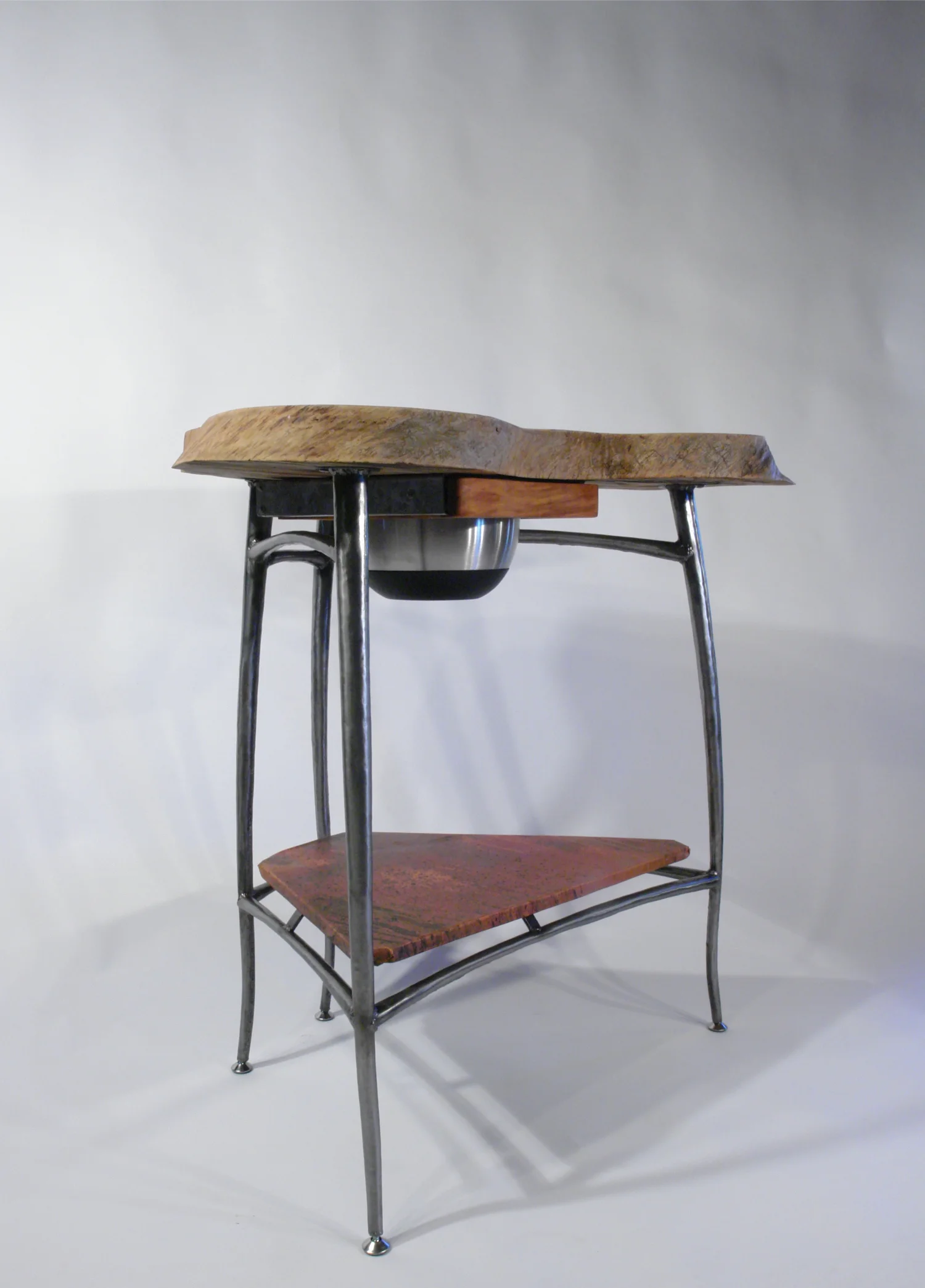 Eva Bench 07.jpg