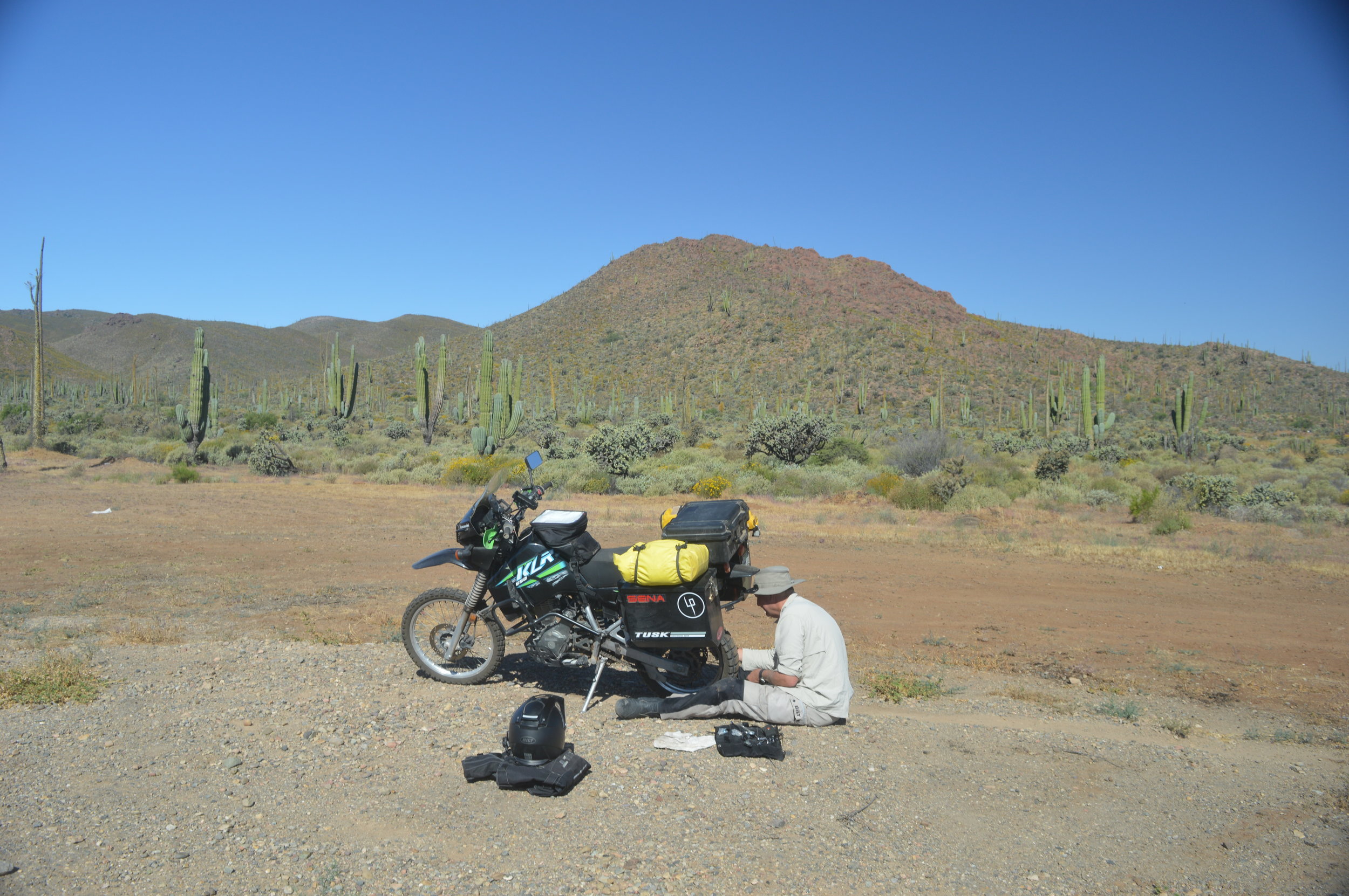Bike problems outside Catavina