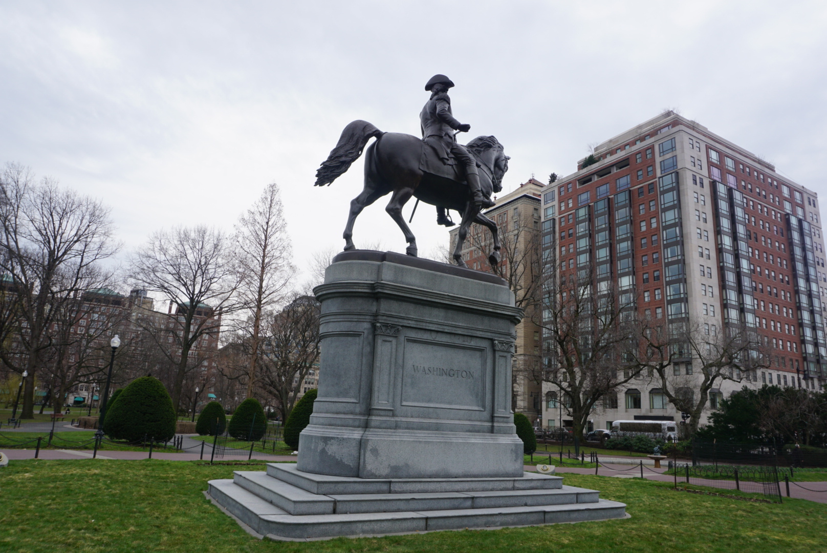 BOSTON COMMONS