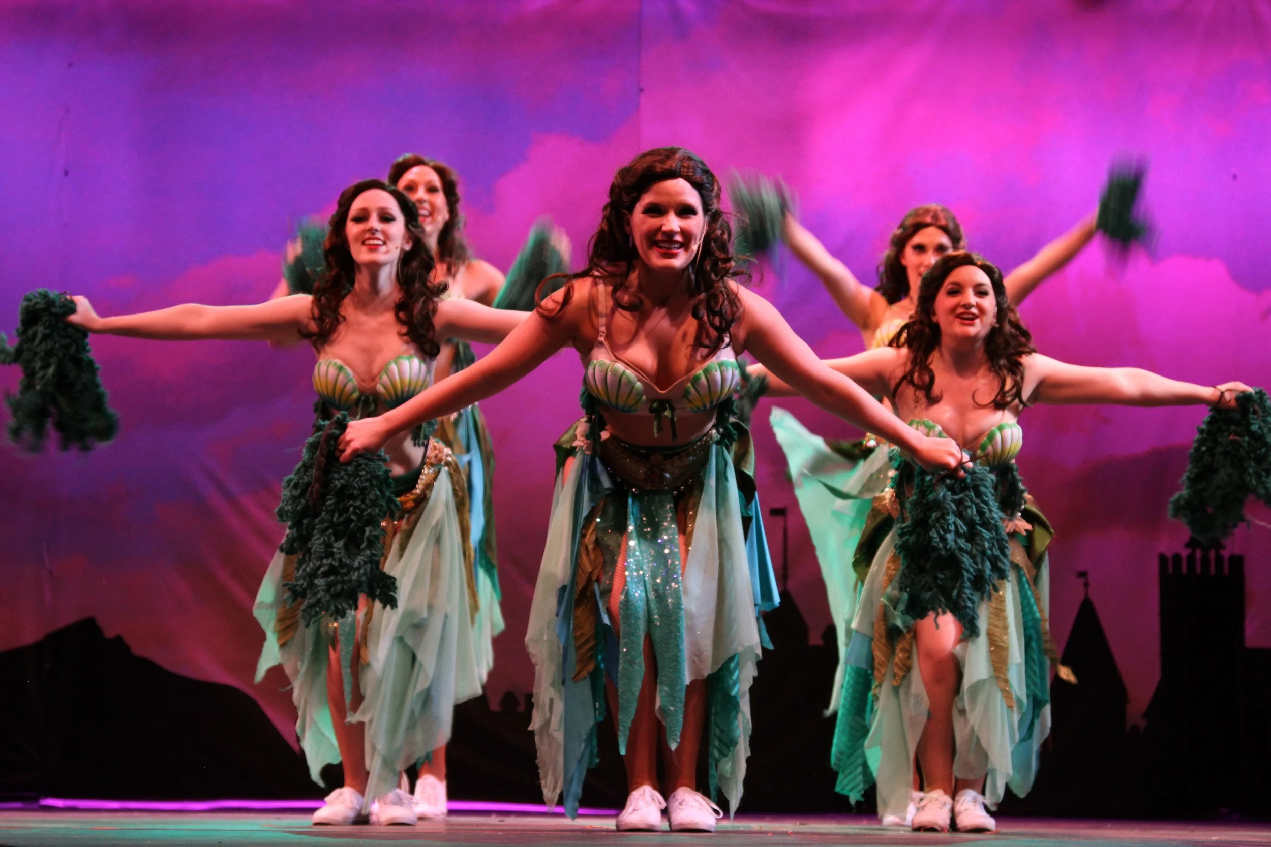 Super Summer Theatre Presents...