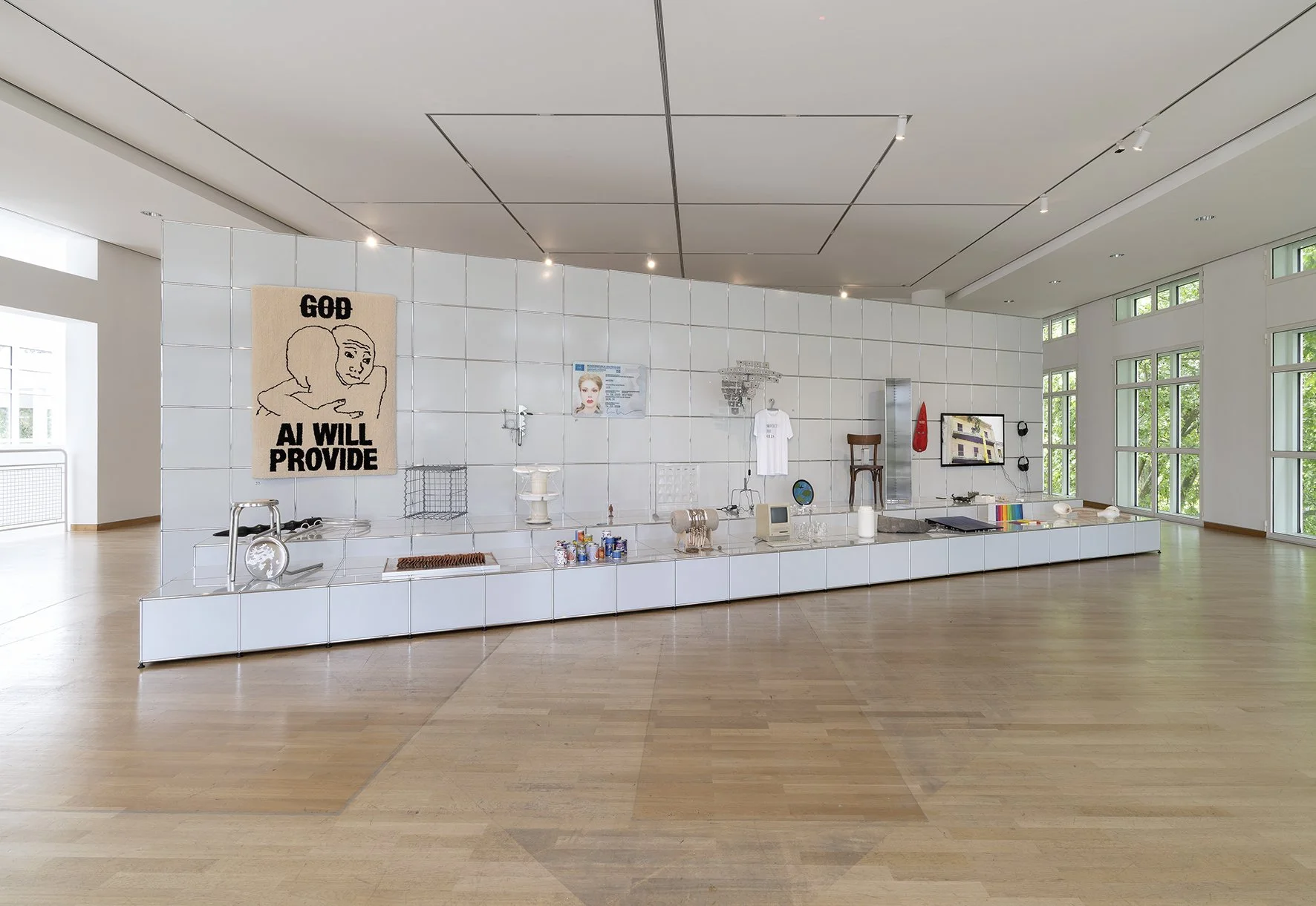 3_ausstellungsansicht_positionenzurfreiheit_foto_guenzel_rademacher_c_museumangewandtekunst.jpg