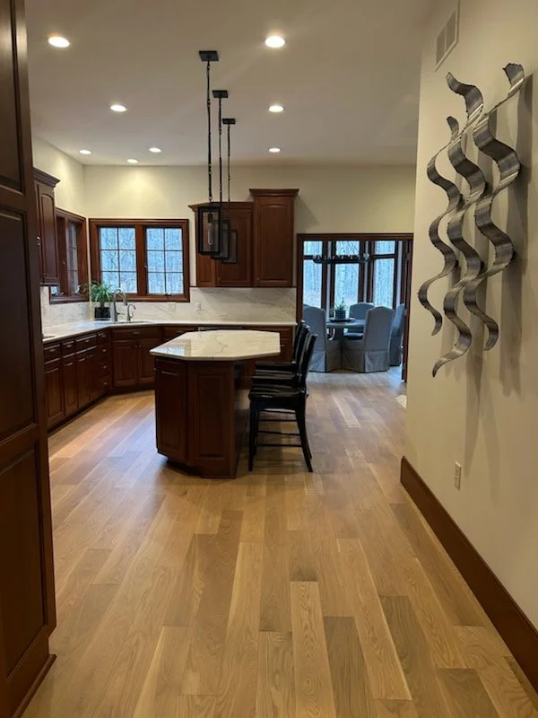 Sheoga Pre-Finished, 5.25" White Oak, Clear Grade, Fresh Cut, Matte Finish