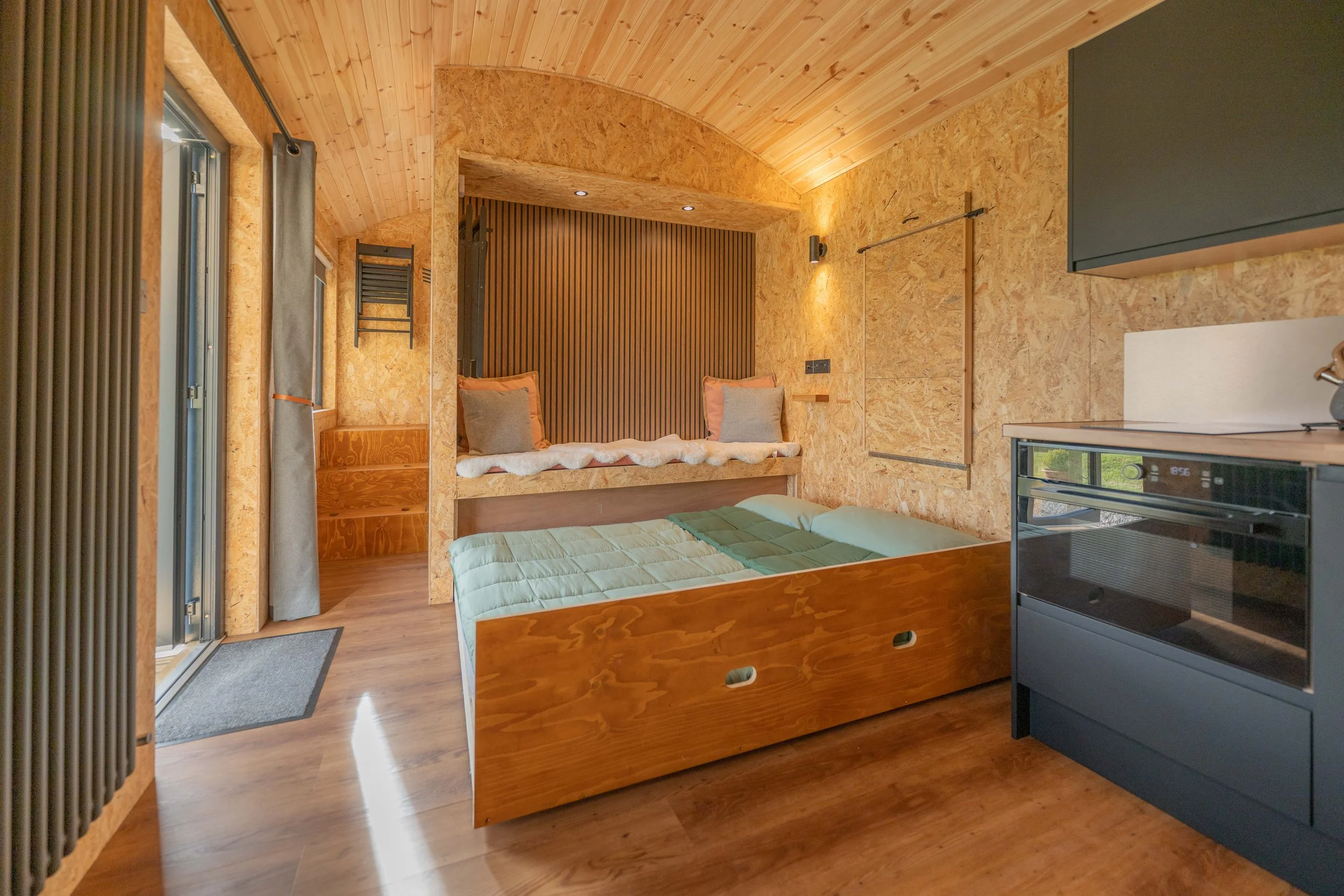 Coorie Cabin-70.jpg