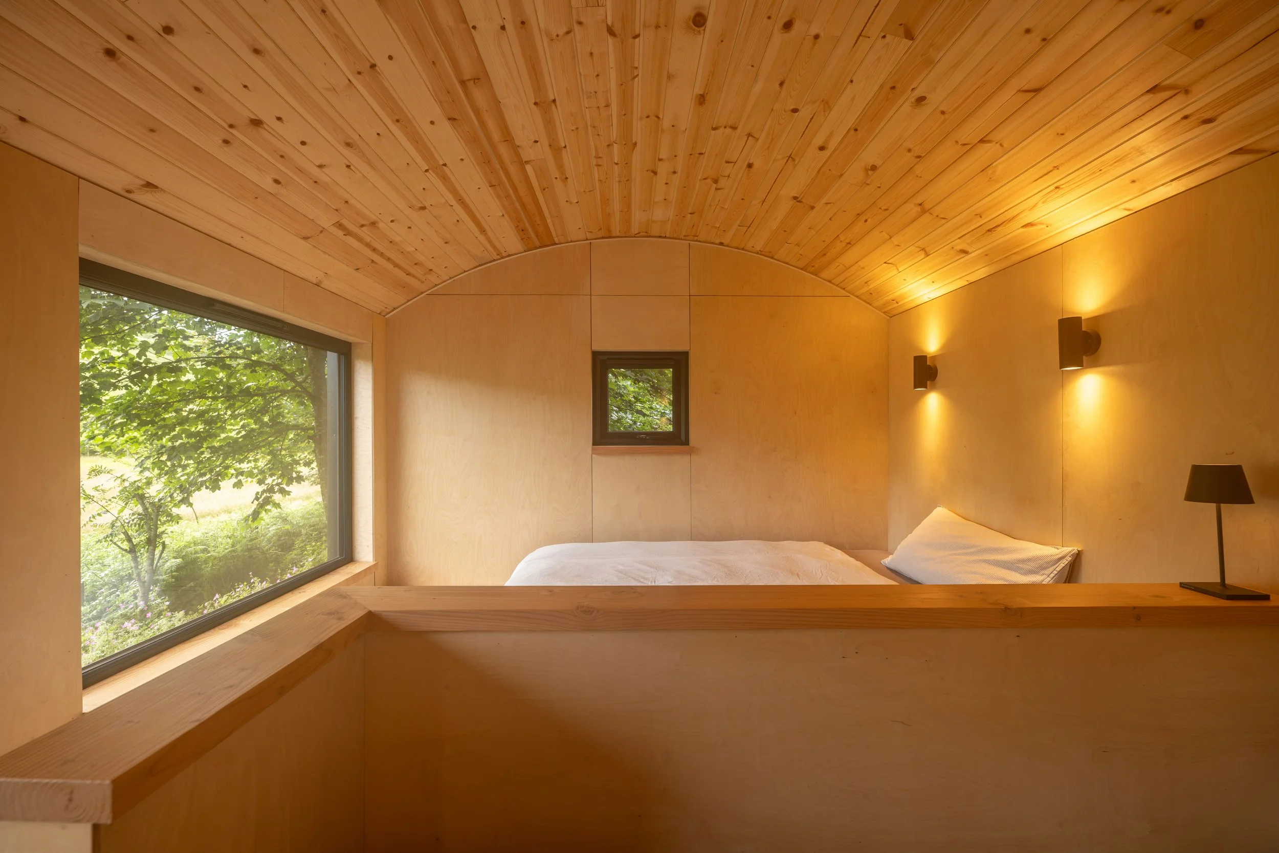 Mull Cabin-37.jpg