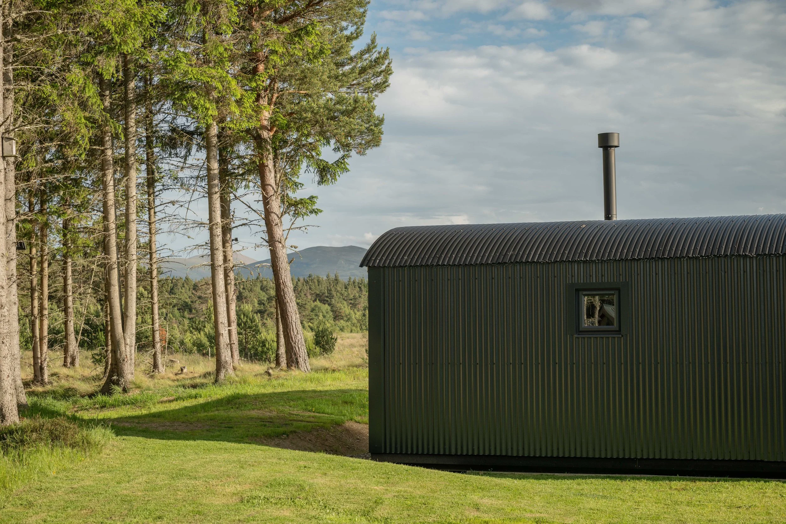 Coorie Cabin-92.jpg