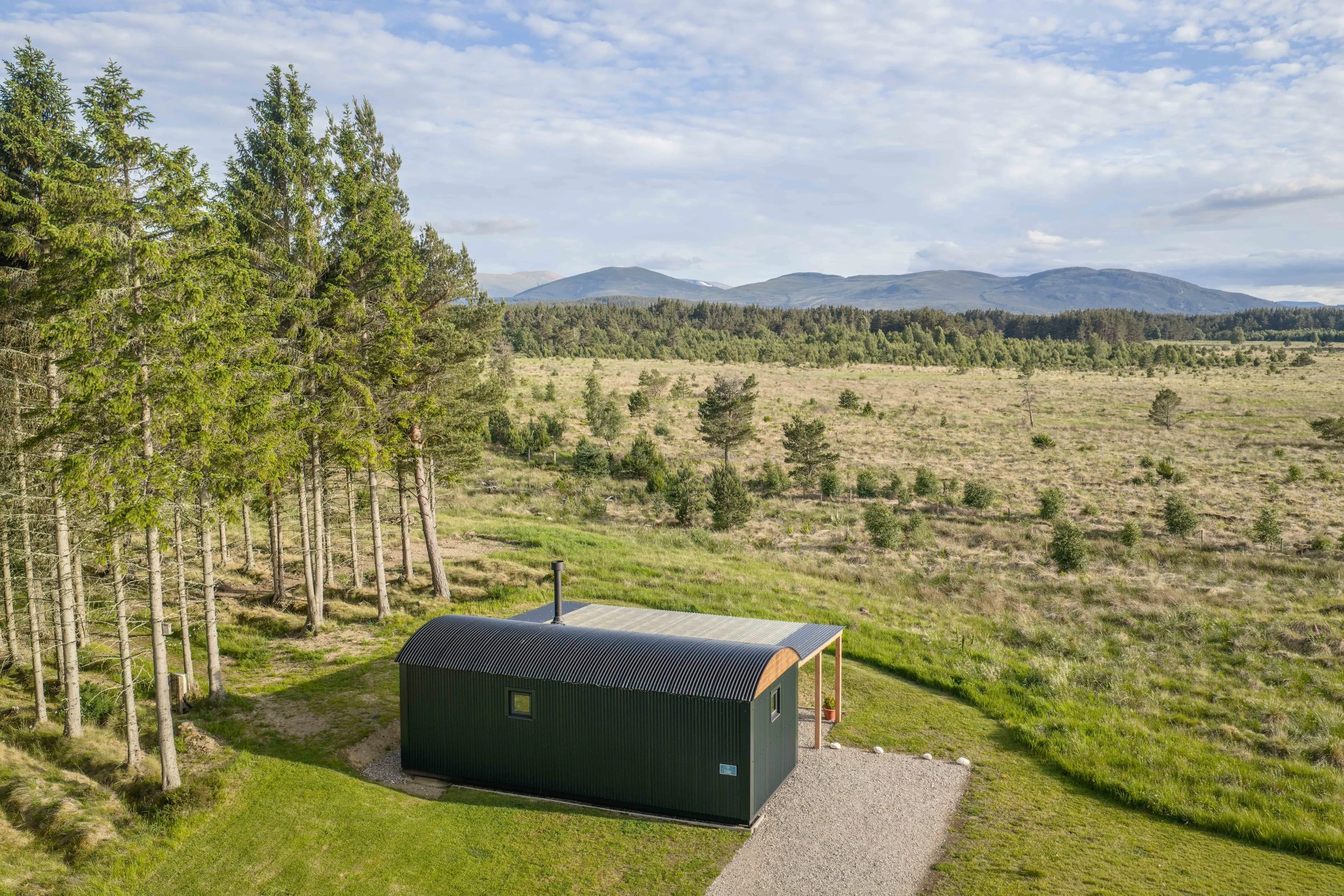 Coorie Cabin-107.jpg