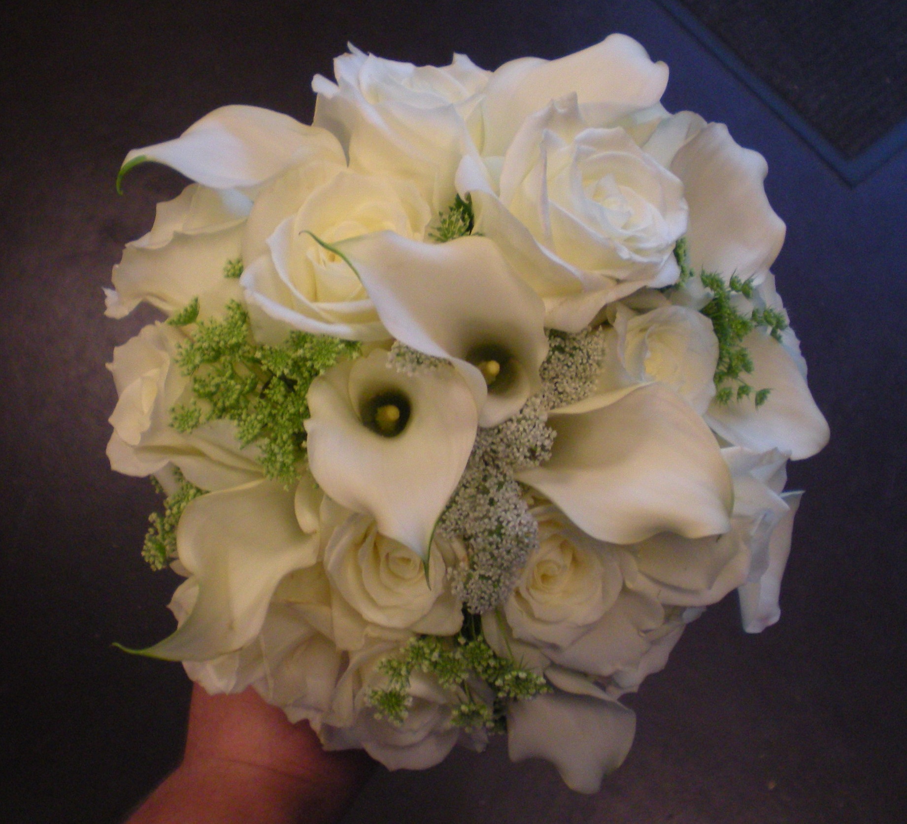 calla-lily-and-rose-bouquet_8136083450_o.jpg
