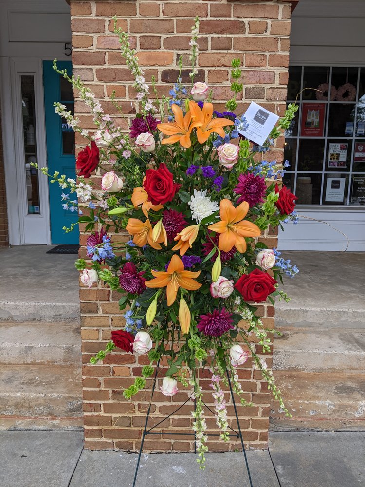bbrooks fine flowers, Unique Sympathy & Funeral Arrangements