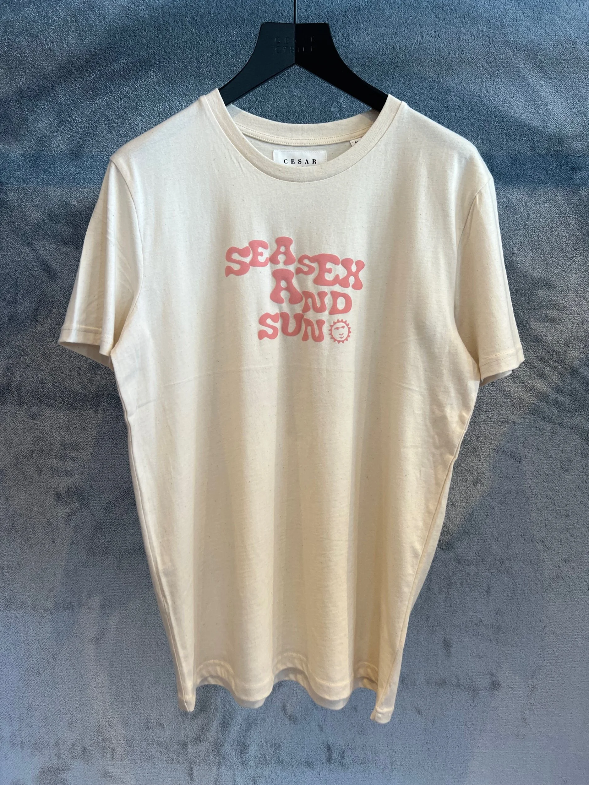 3C3834DC-5AEC-458F-A3D2-6F8A9B36BA63