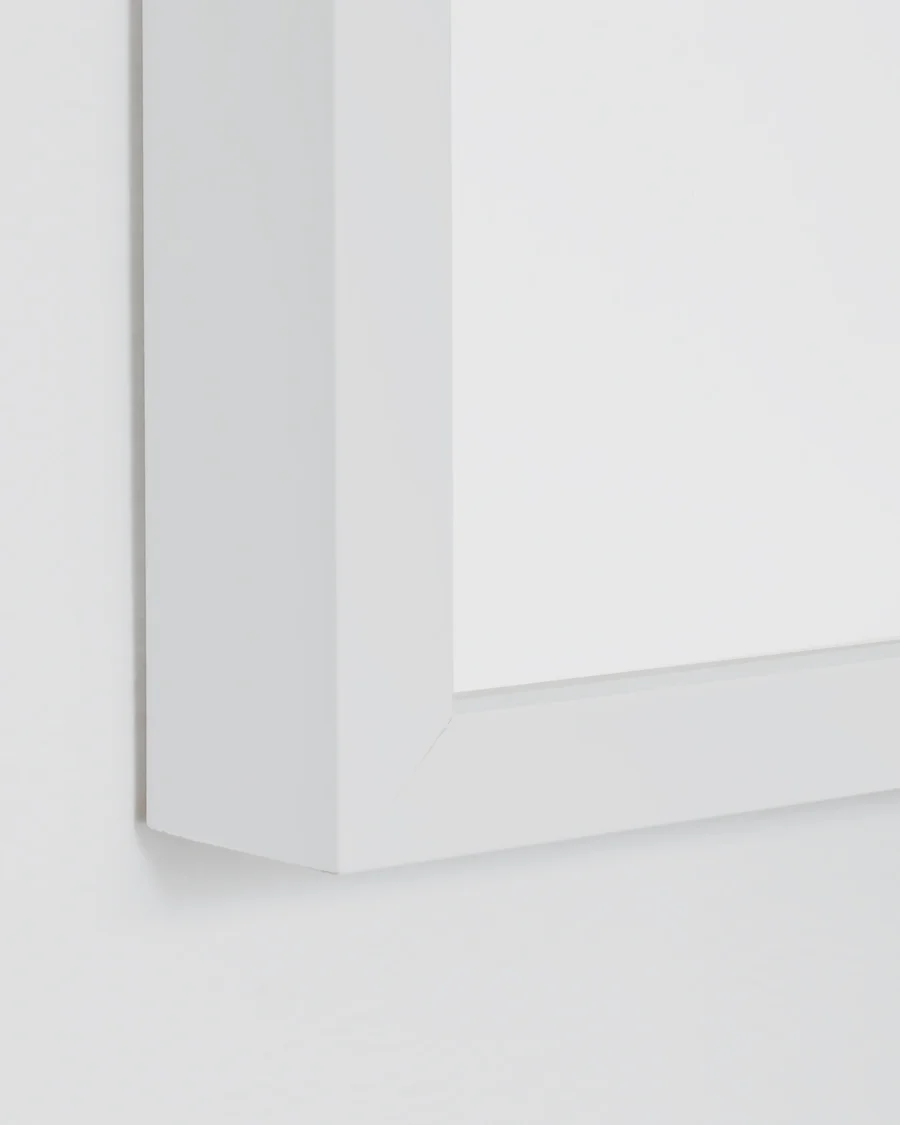 GALLERY_DEEP_WHITE_CORNER_JPG.jpg
