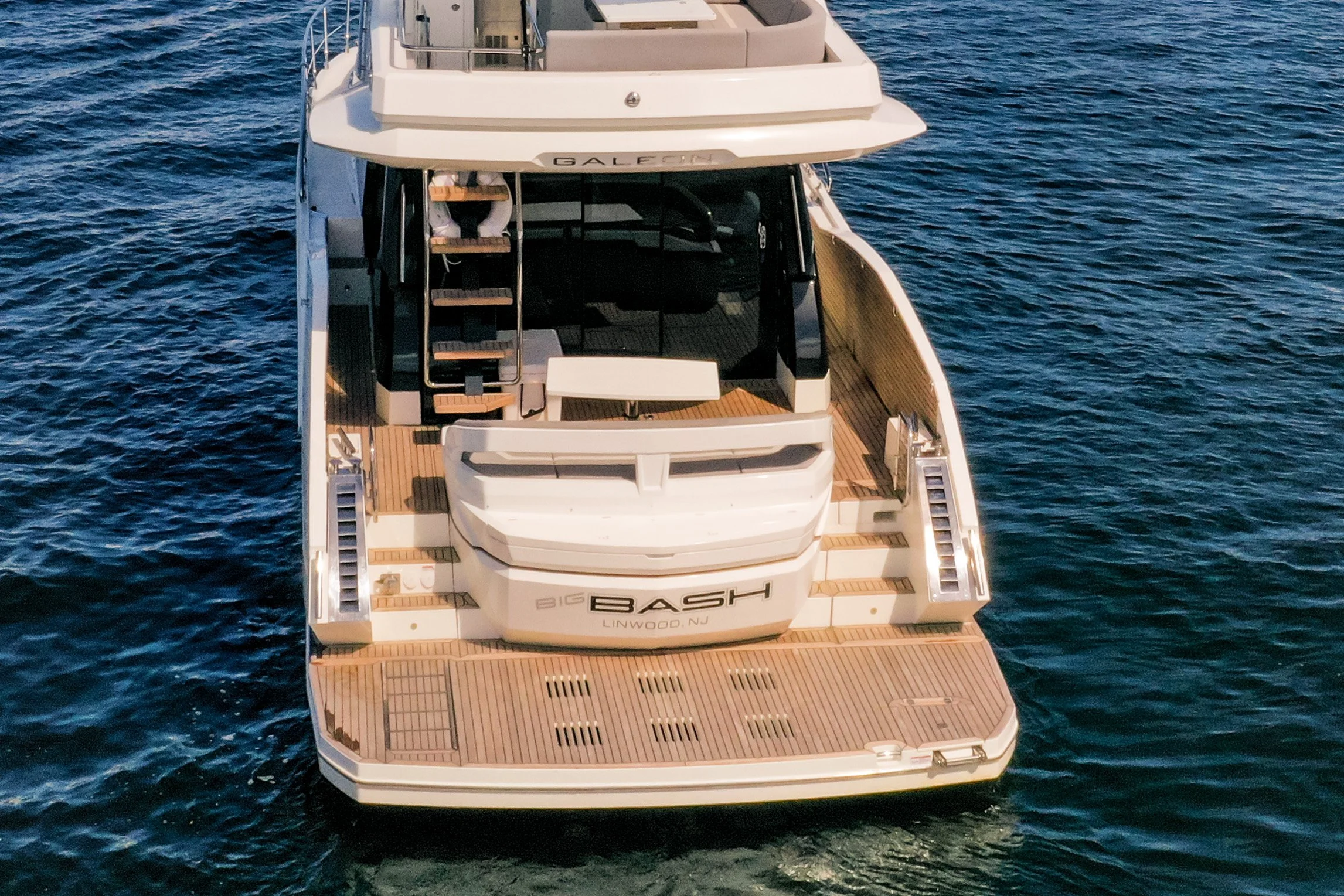 Galeon 50 Fly-22.jpg
