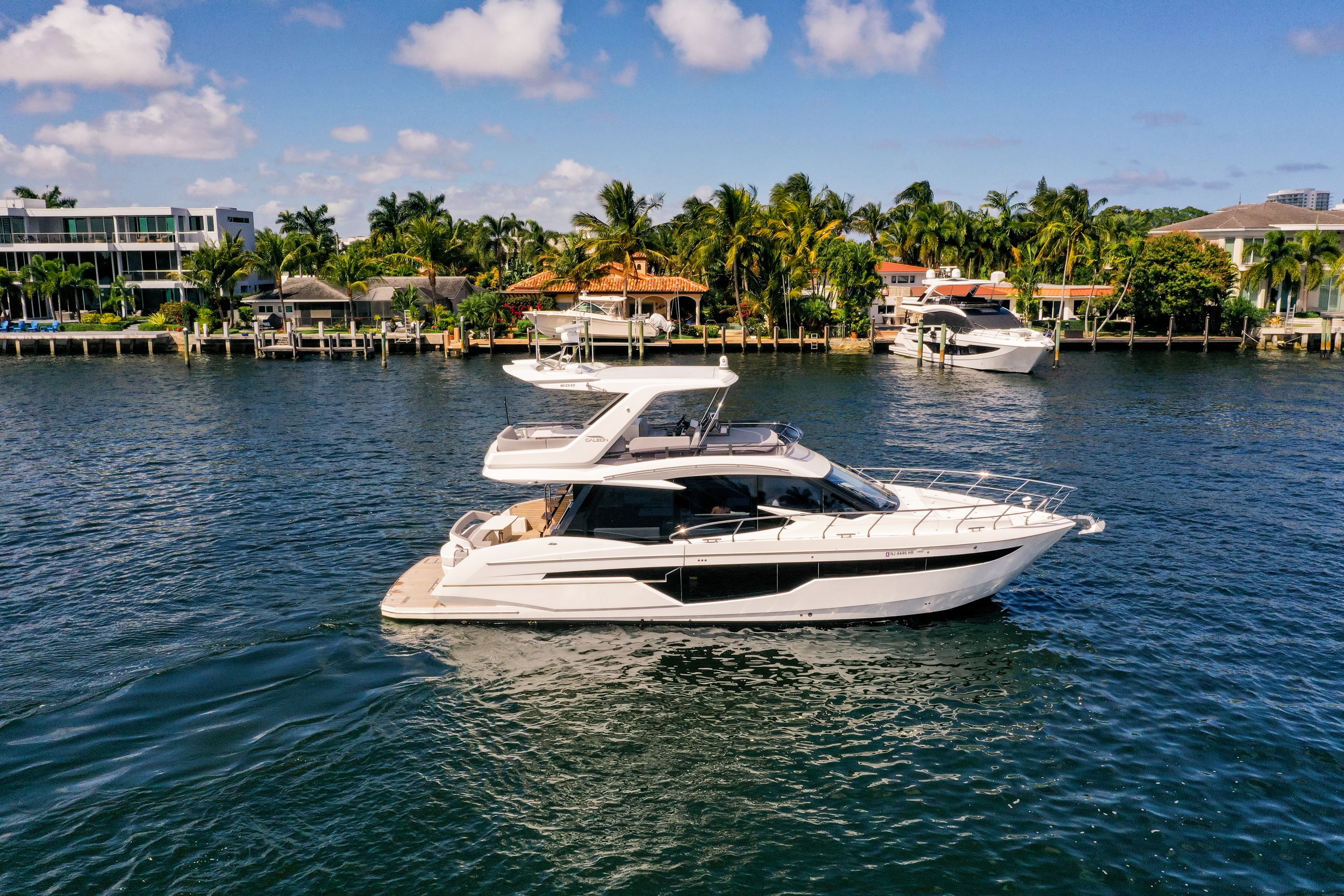 Galeon 50 Fly-14.jpg