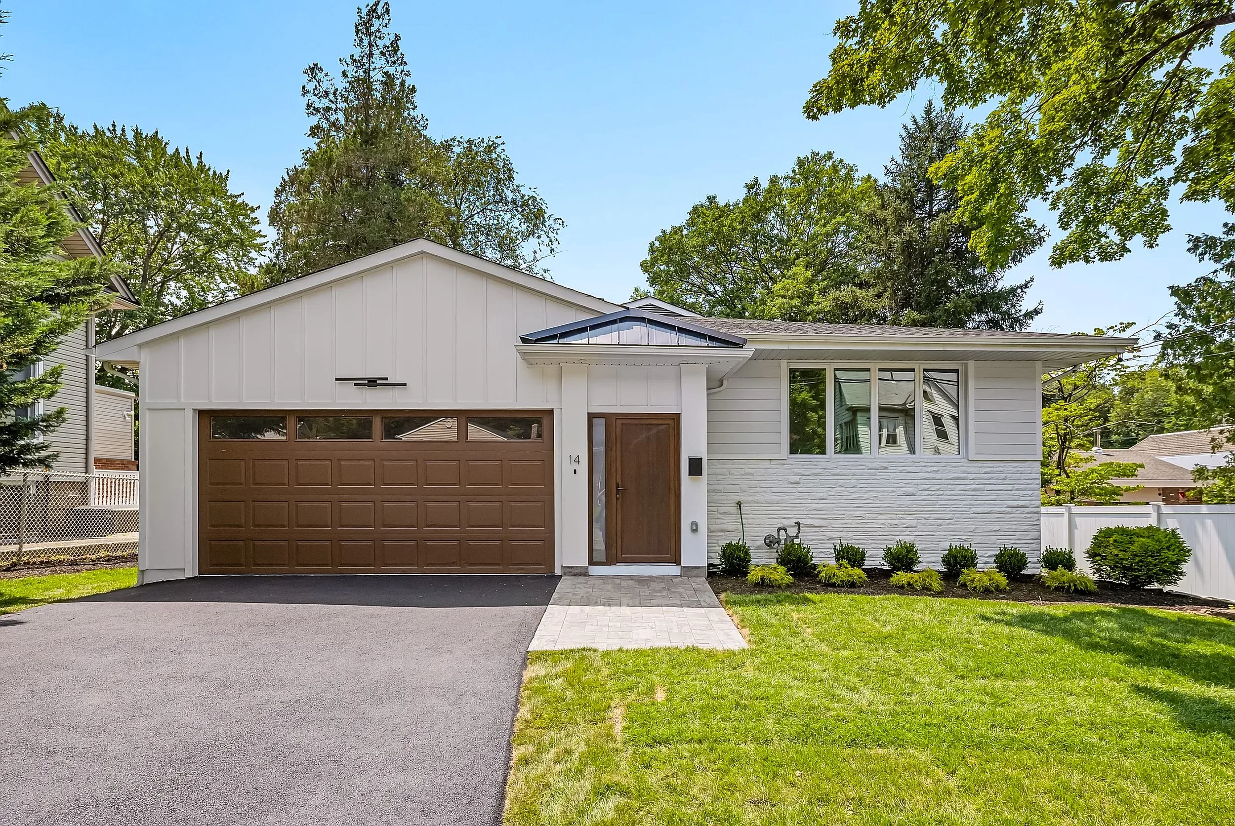Real_Estate_-055.jpg
