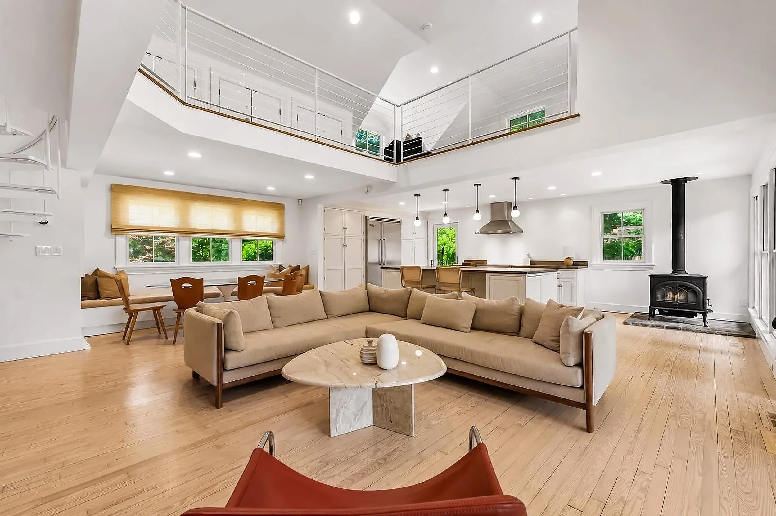 Real_Estate_-085.jpg