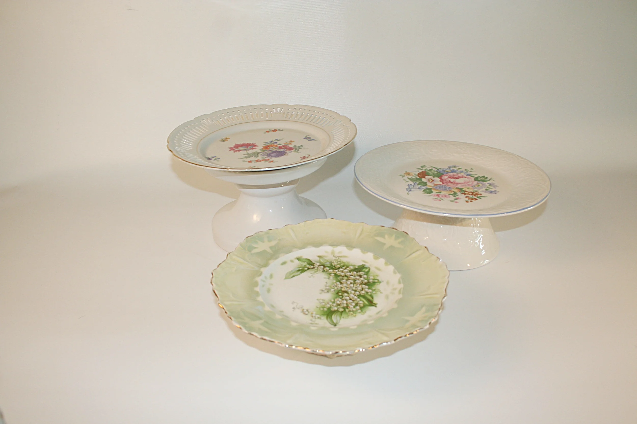 mixed vintage dessert stands