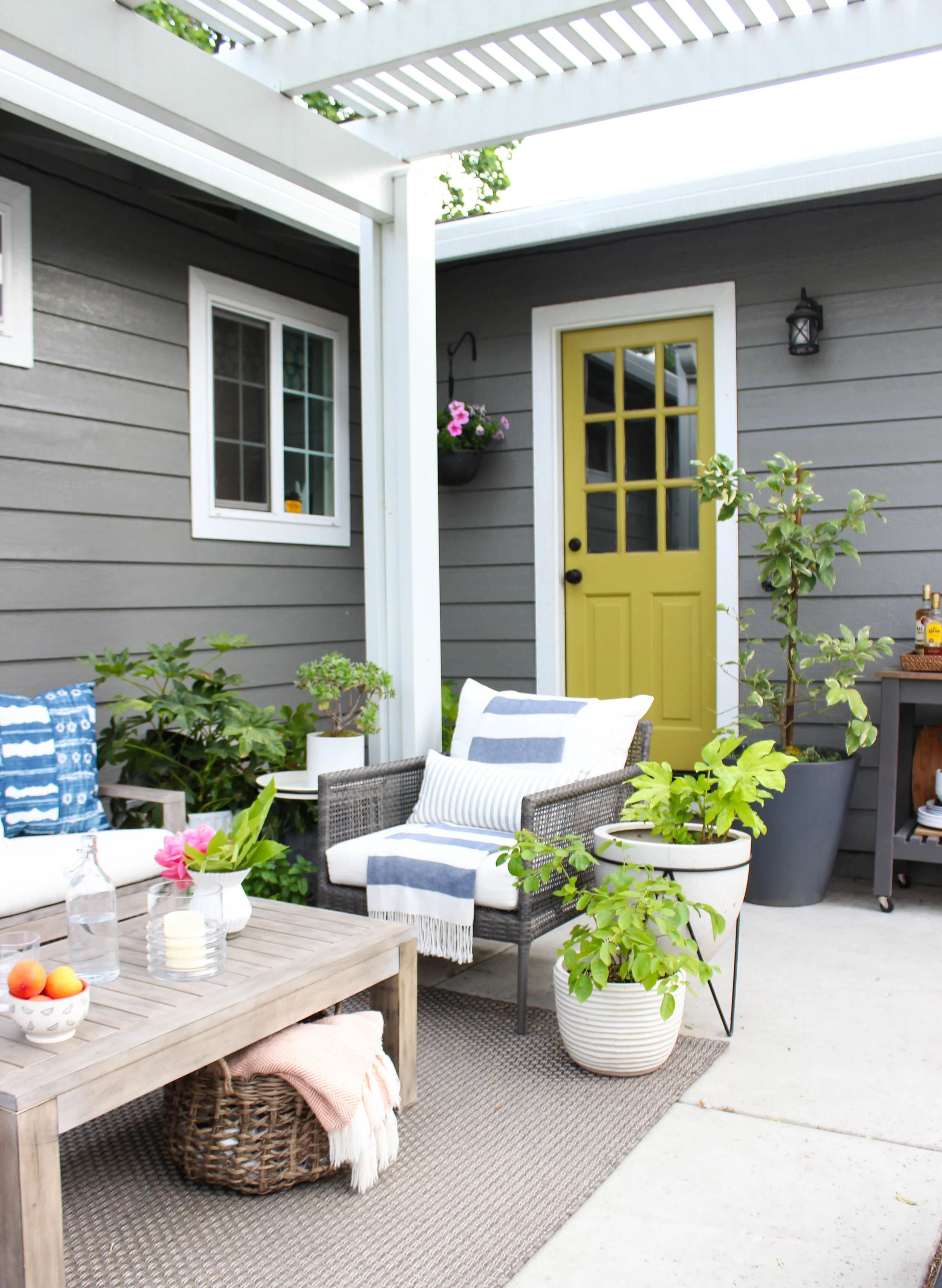 Summer In Style Outdoor Edition: Garden Patio 