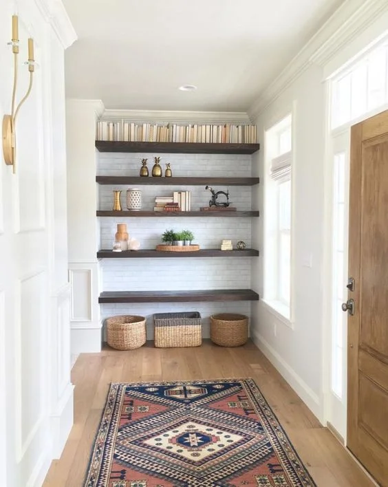image via Design Loves Details (Instagram)
