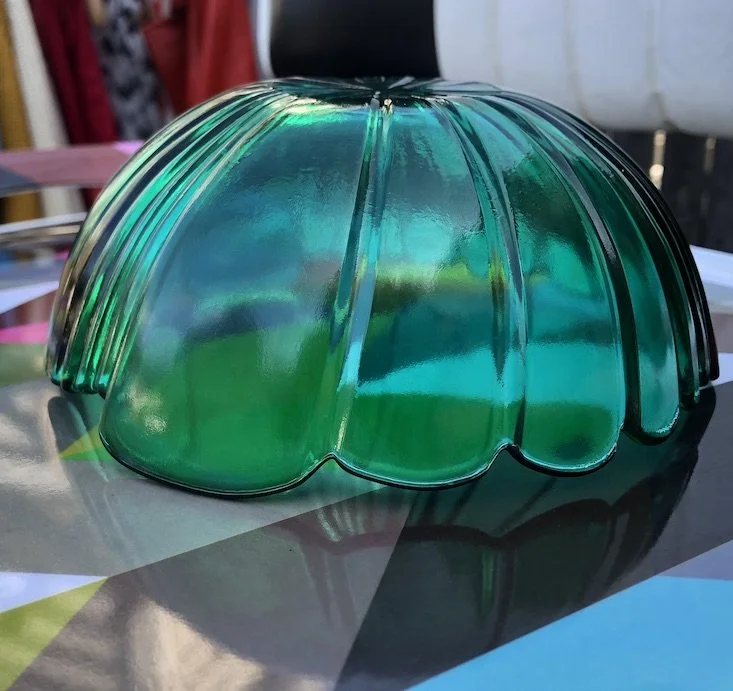 green bowl bottom.JPEG