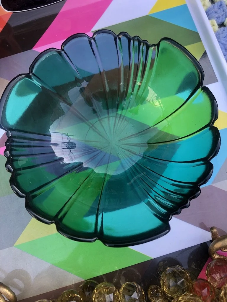 green bowl on tray.JPEG