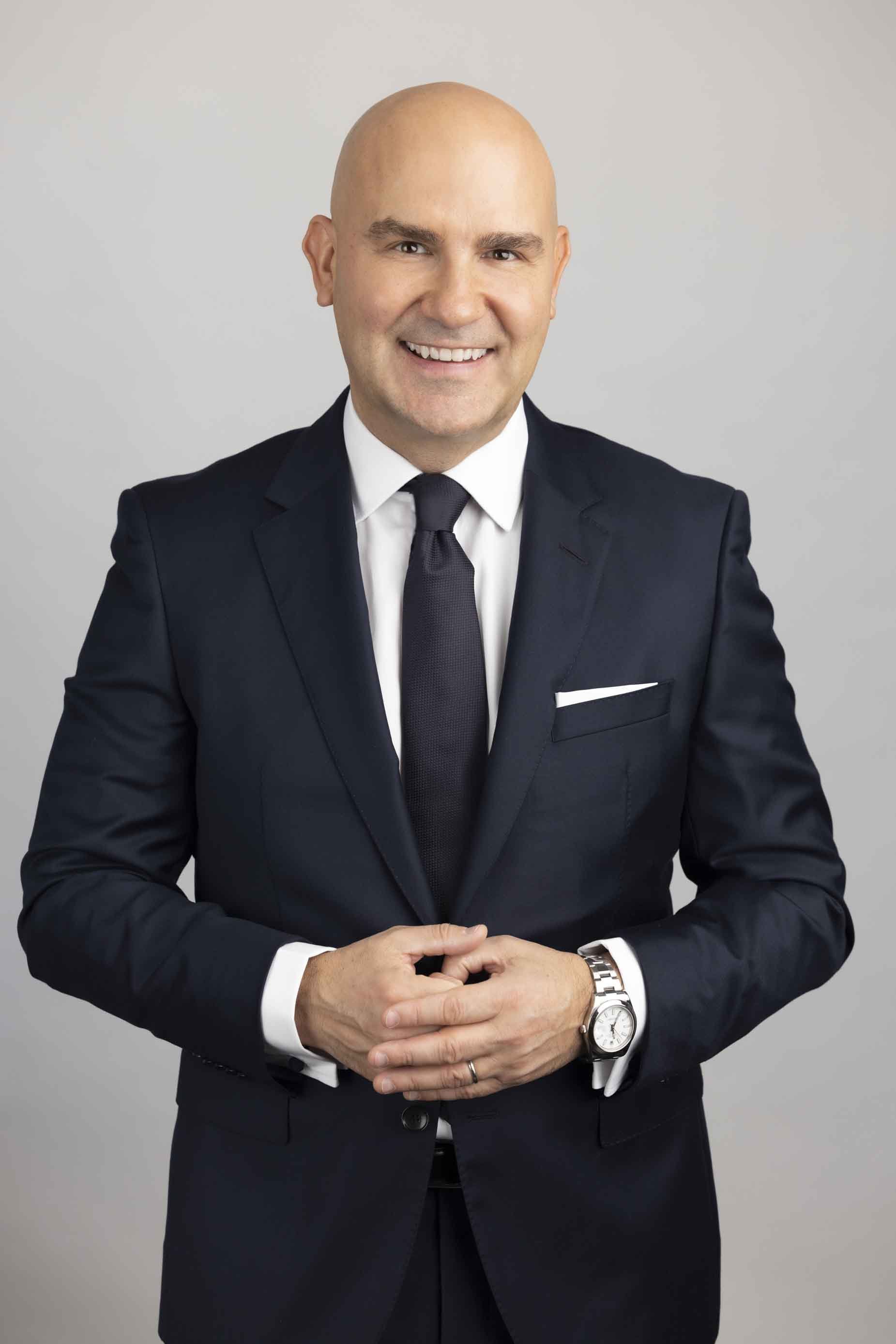 corporate-headshot-attorney-nyc-studio-professional.jpg
