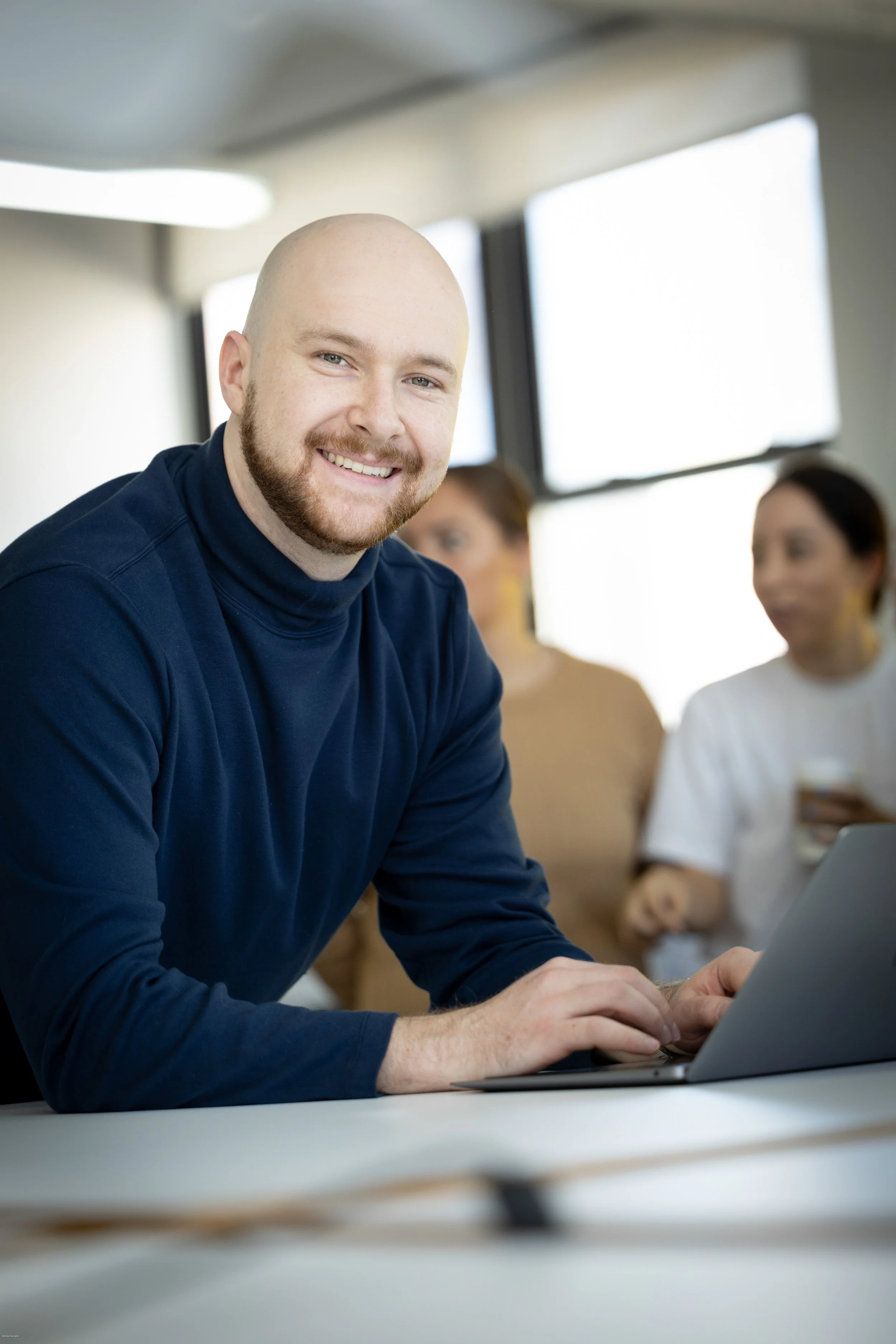 corporate-photographer-nyc-executive-conference-room.jpg