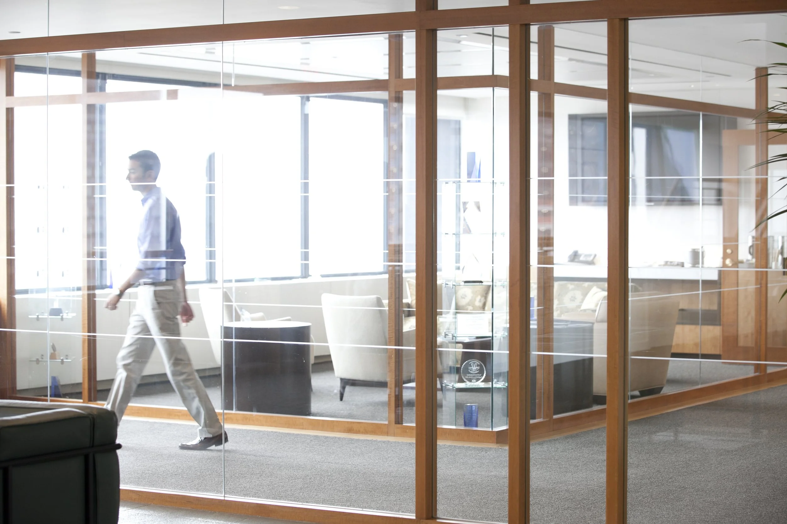 3 Tips to Make Any Office Look Photogenic