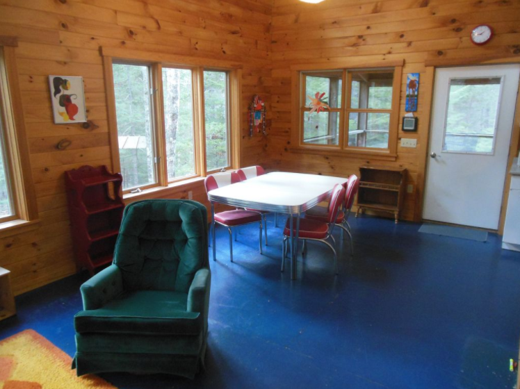  Open floor plan to the dining area and screened in porch 