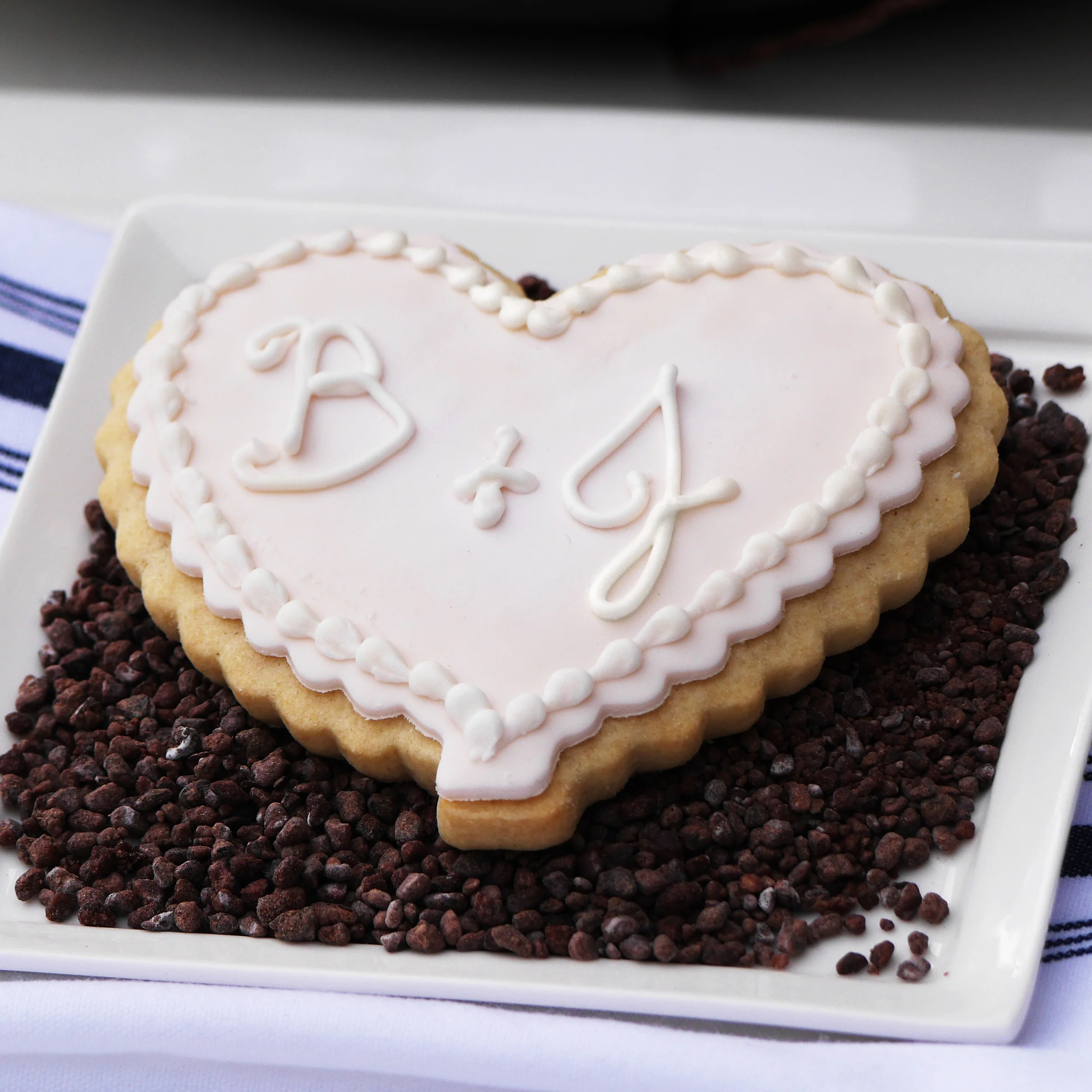 Custom wedding Cookie
