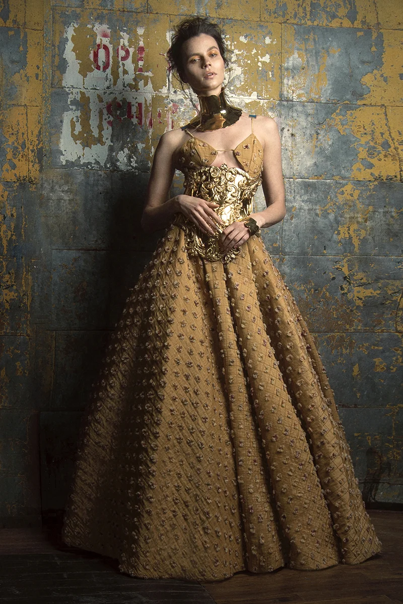 Egleet-Jonzu-Look1-2-final.jpg