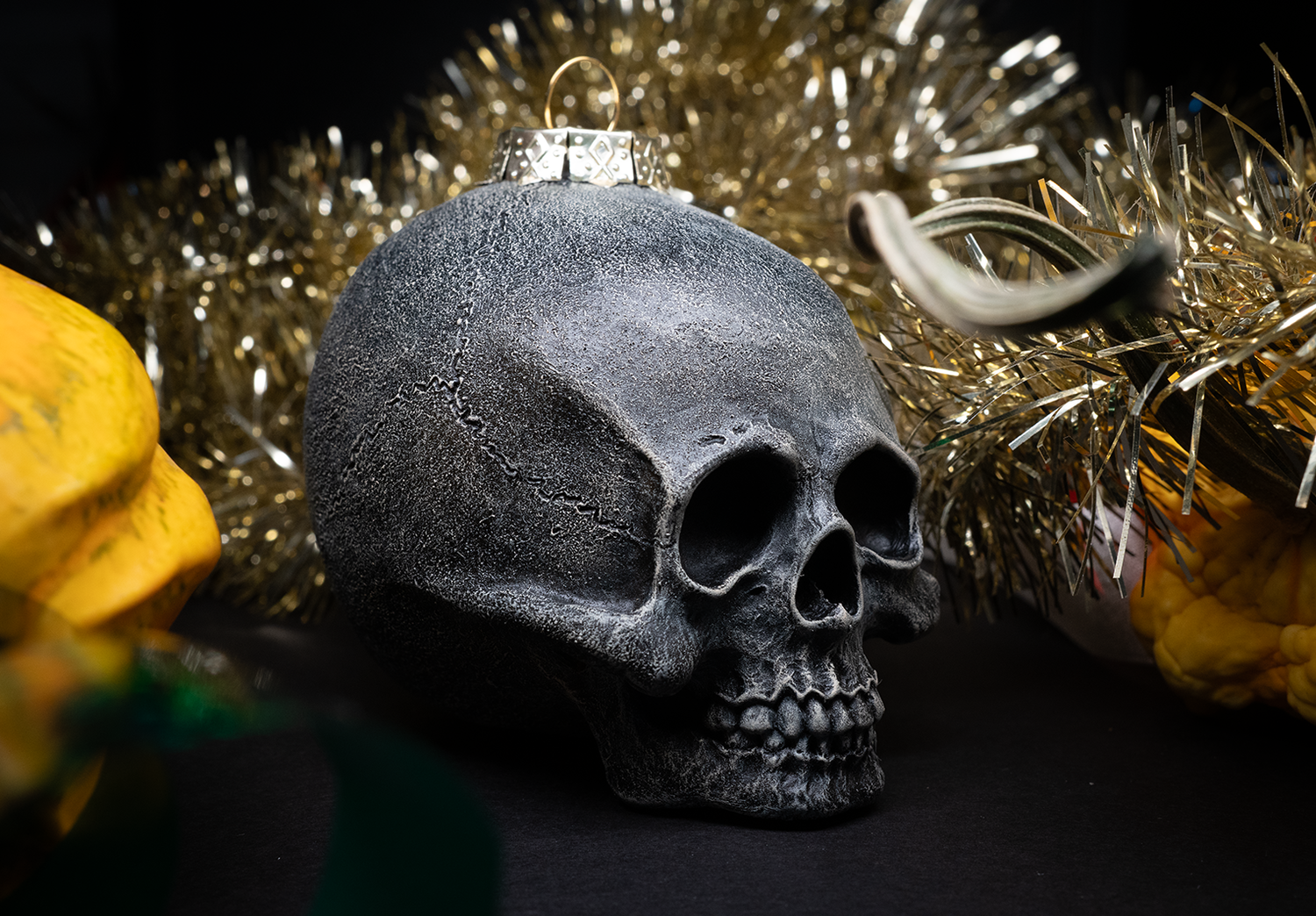 Ornement Crâne En Aluminium Cuivré – Sculpture Métal 45x52 Cm, Style Skull, Fabrication UK
