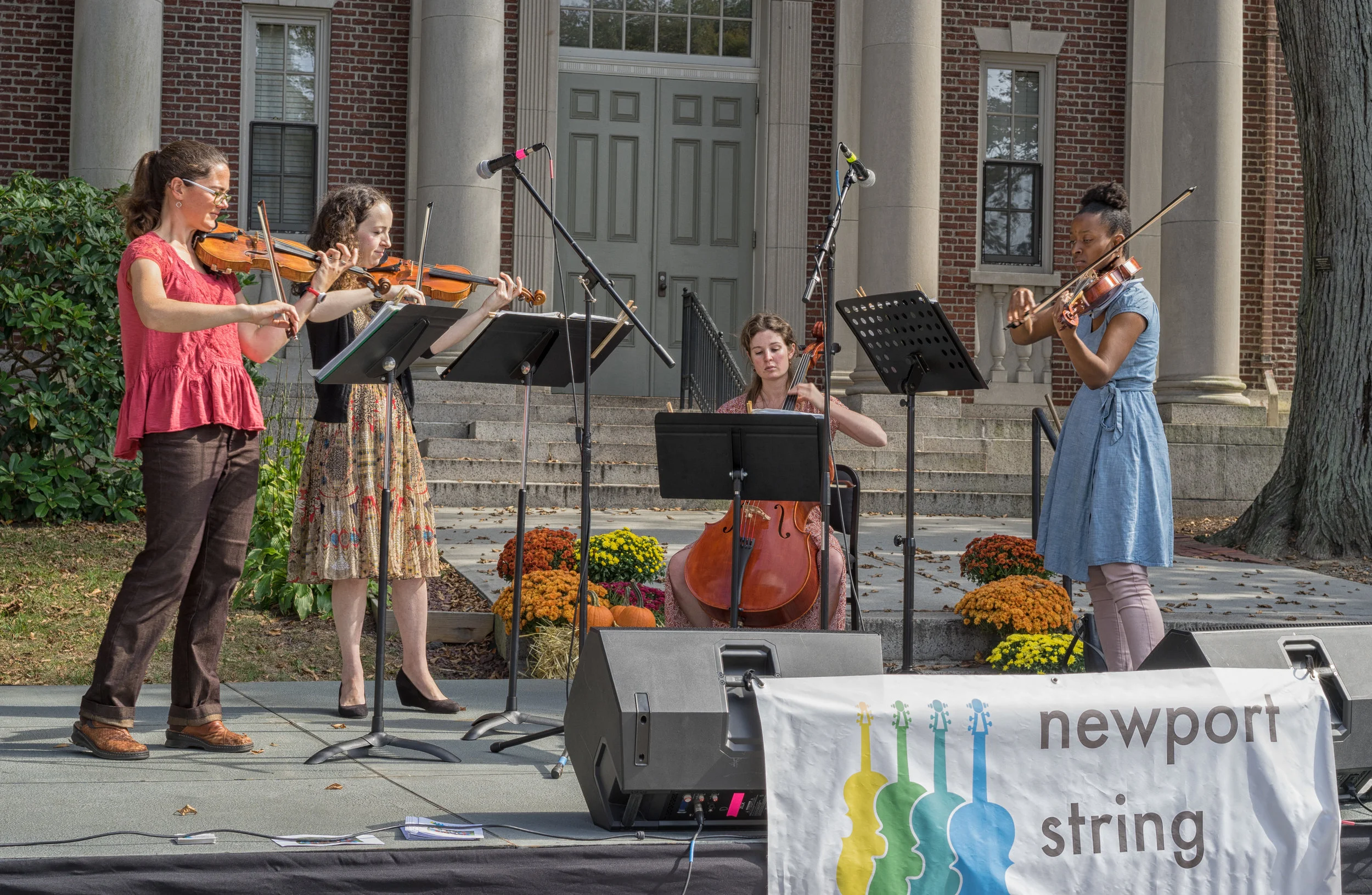 In action at last year’s Street Fair with Jaime Feldman and Ashley Frith.