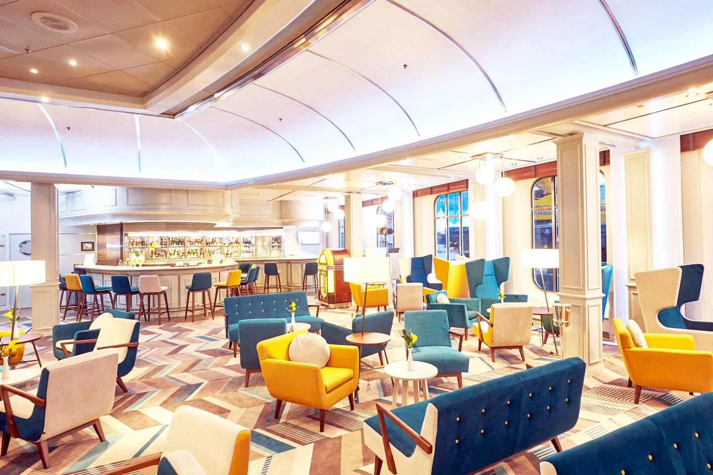 Gatsbys-21_Bar.jpg