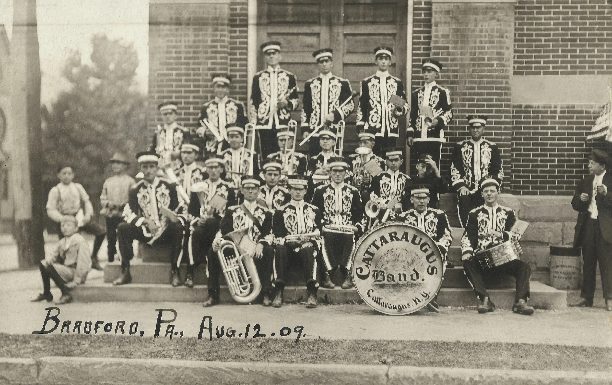1909.jpg