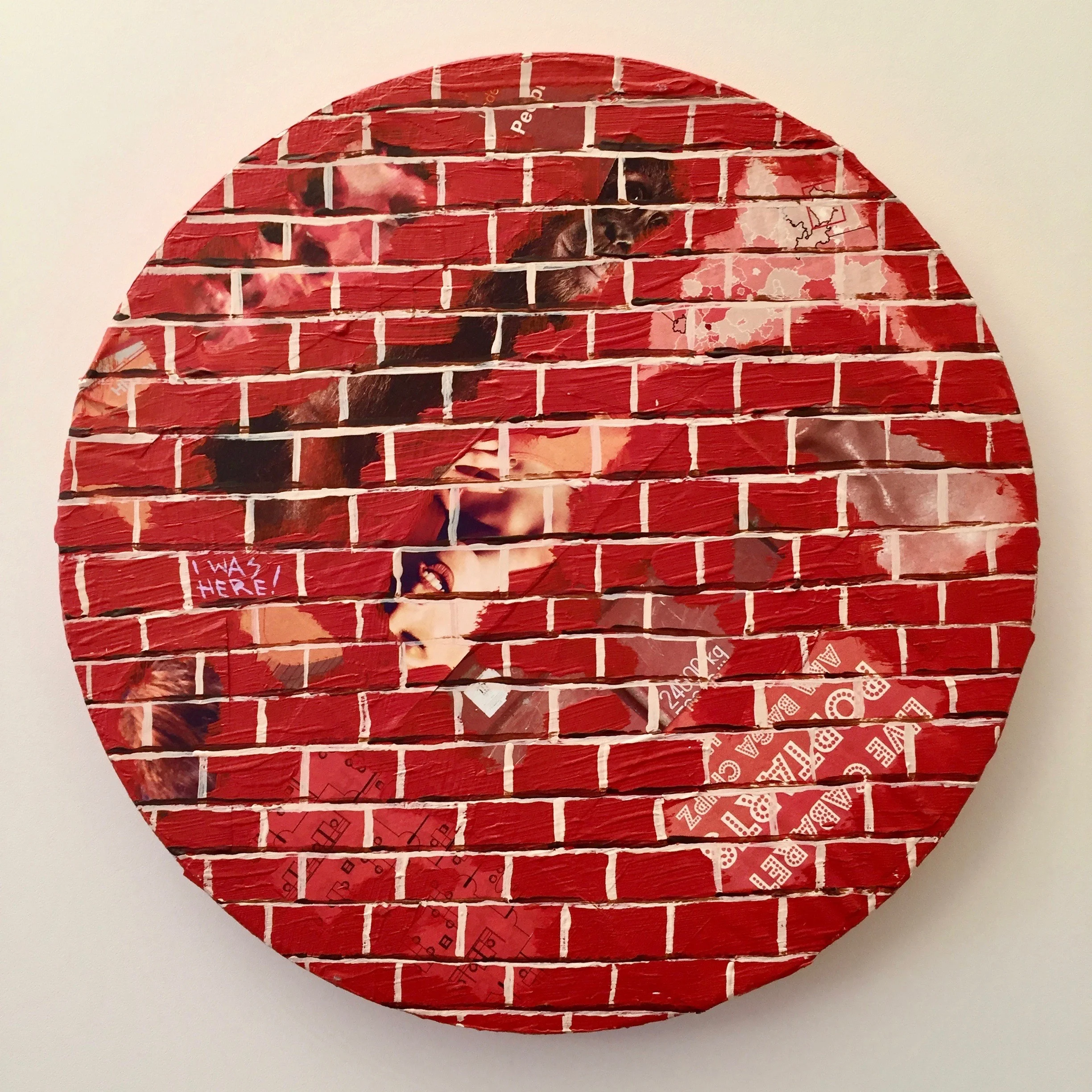Off the wall 2012 Mixed media on canvas 20cm diameter