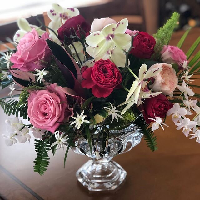 Roses with tropicals&mdash;such a lovely Sunday morning.