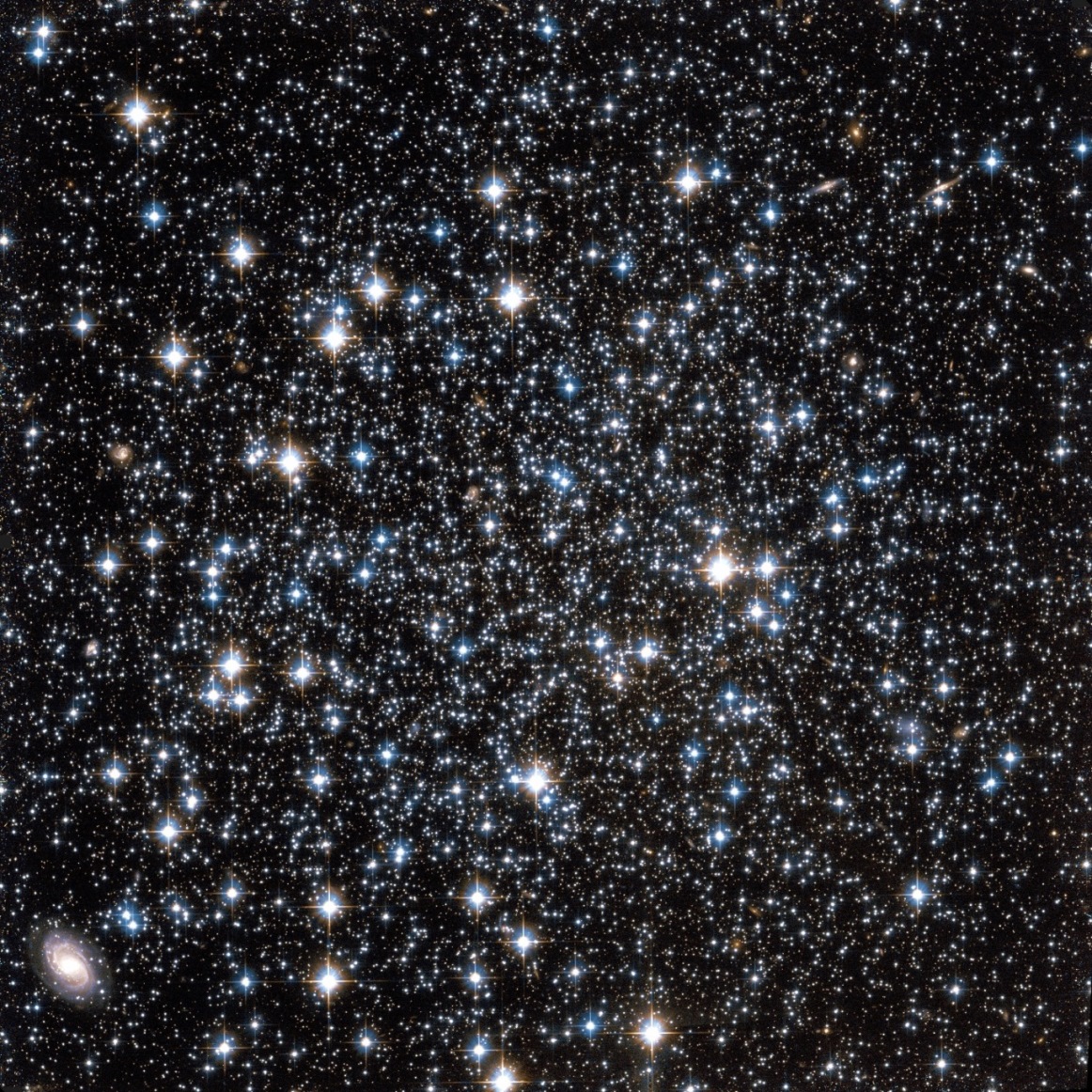 NGC-5466-in-Bootes-constellation__1_.jpg