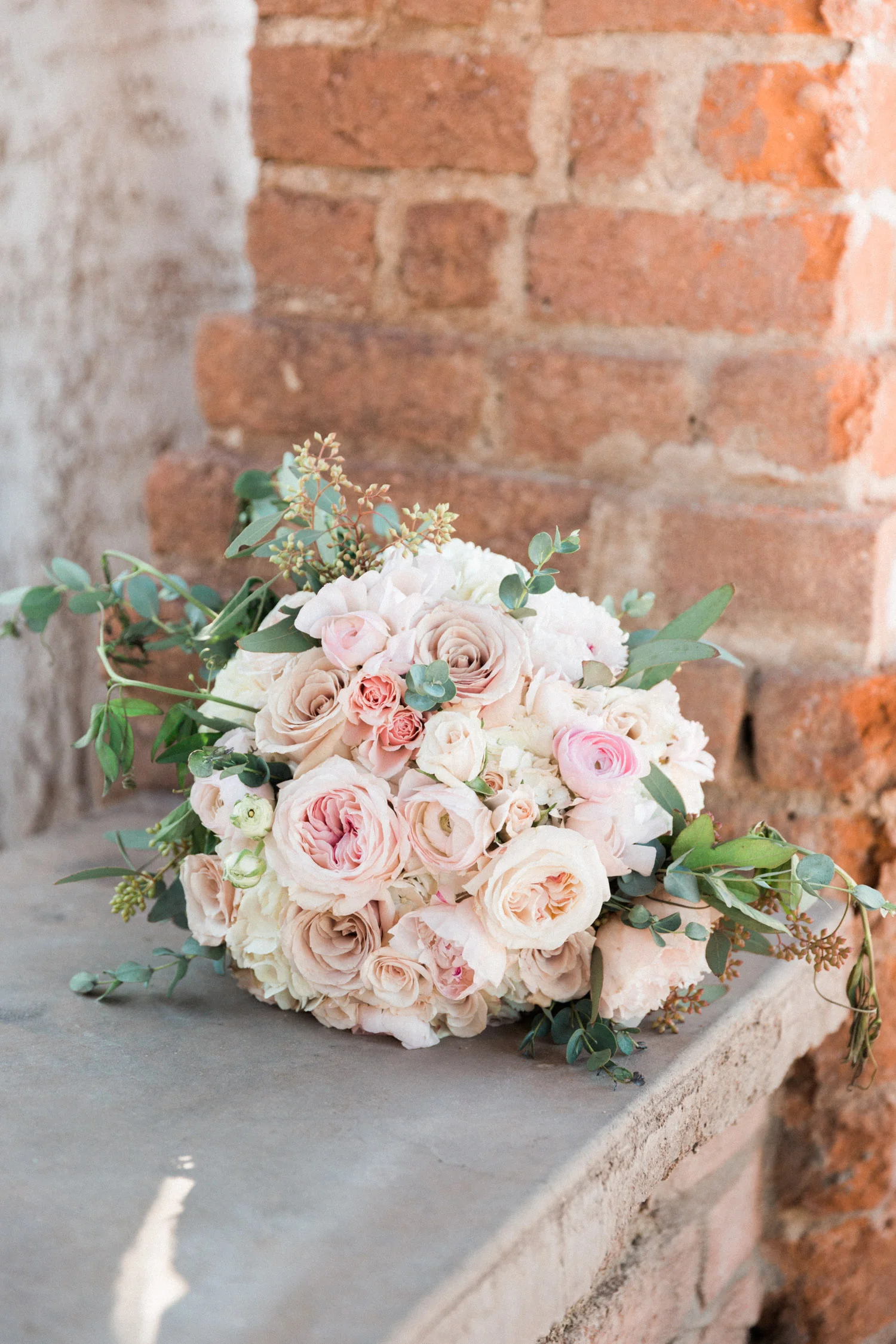 Beautiful blush bridal bouquet by Posh Petals based out of Tucson | Betsy & John Photography | Tucson Wedding Photographers 